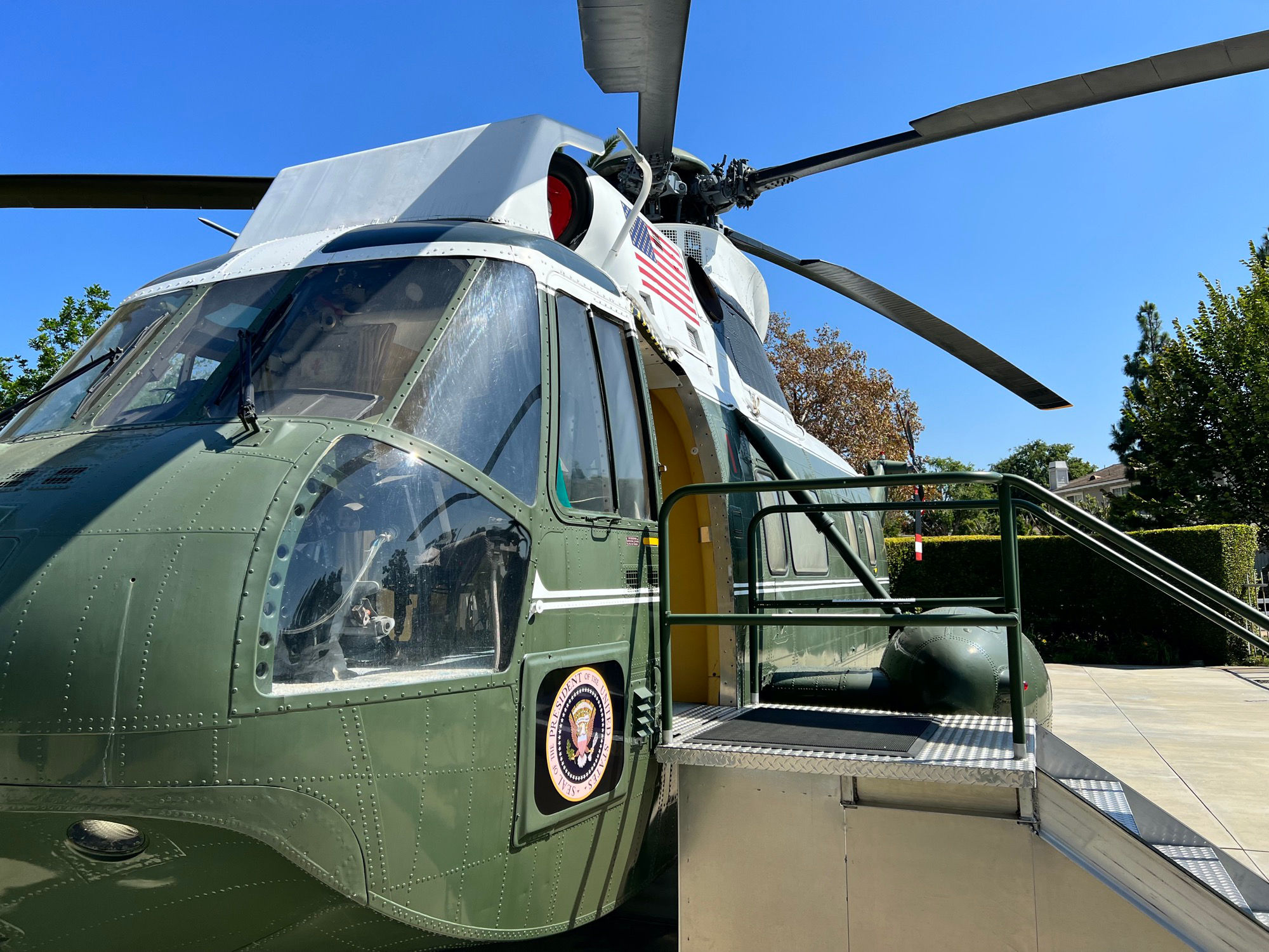 President's Helicopter Front Left