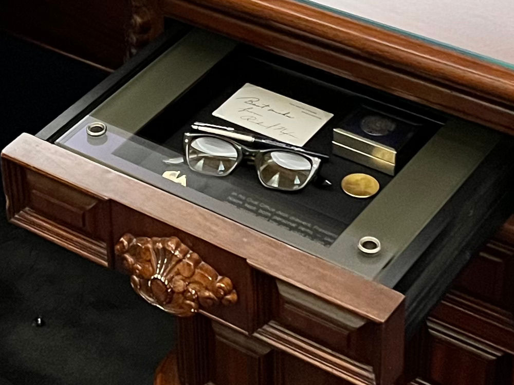 Oval Office Wilson Desk Drawer