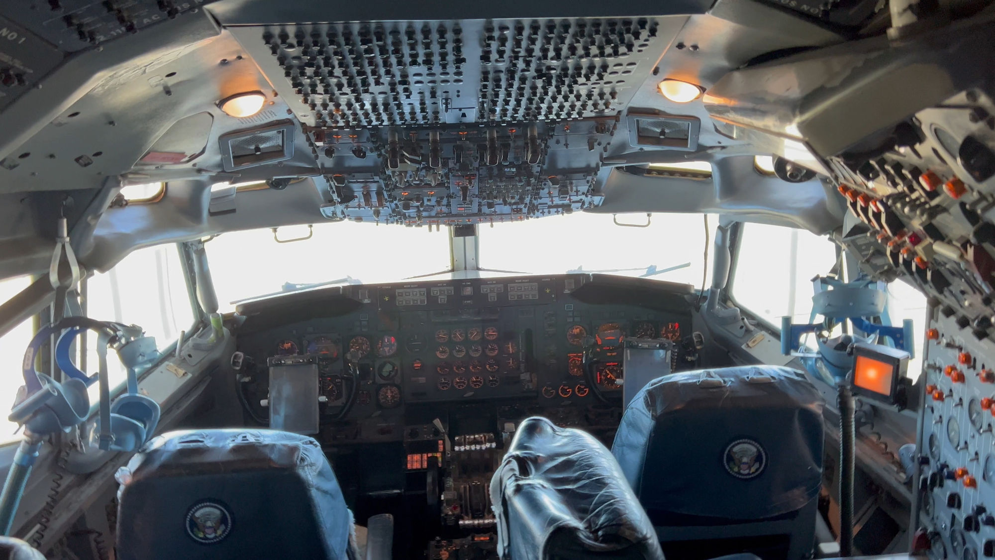 Cockpit Air Force One Cockpit