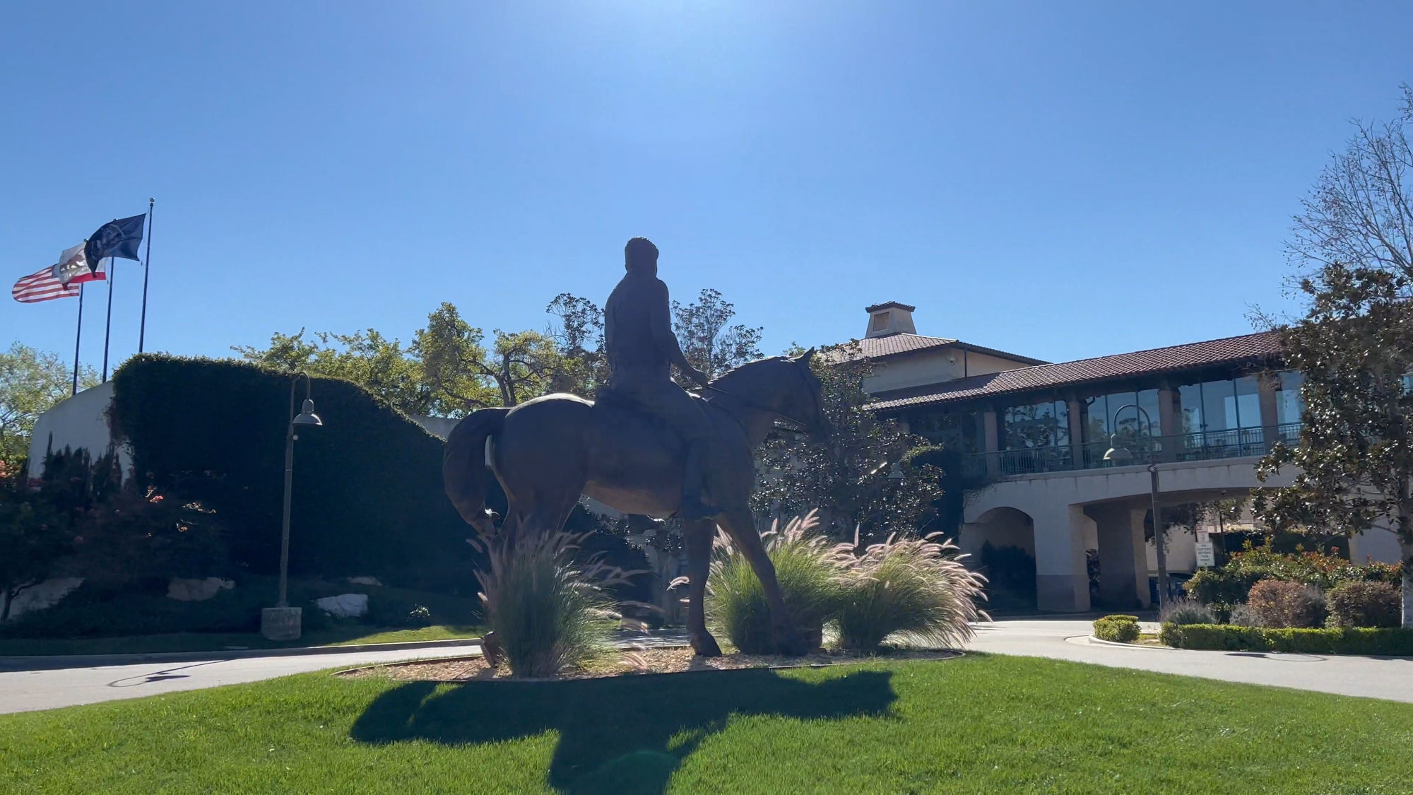 Ronald Reagan Along the Trail Statue