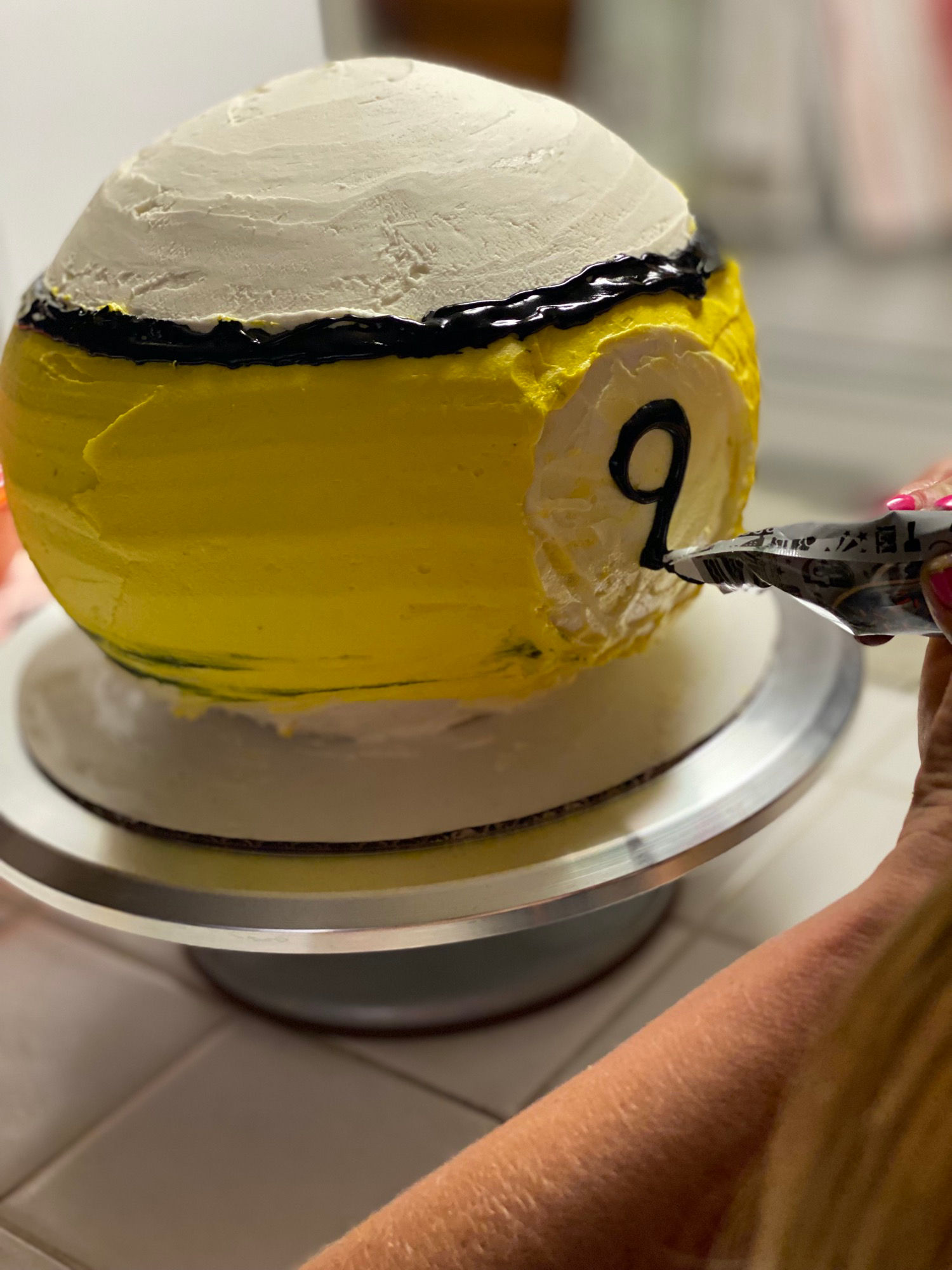 9 Ball Cake recipe step7