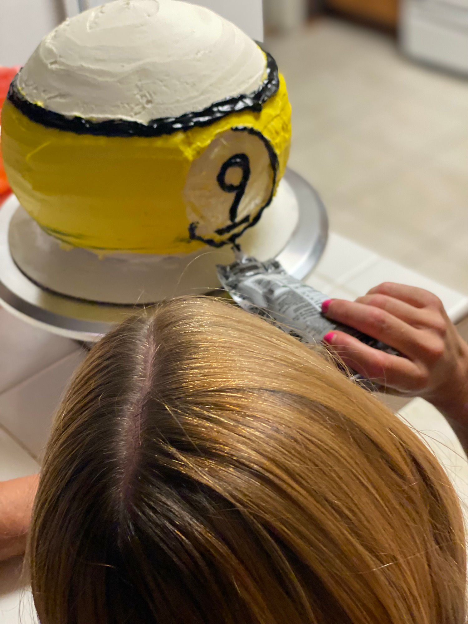 Draw the nine 9-ball Cake Draw the nine