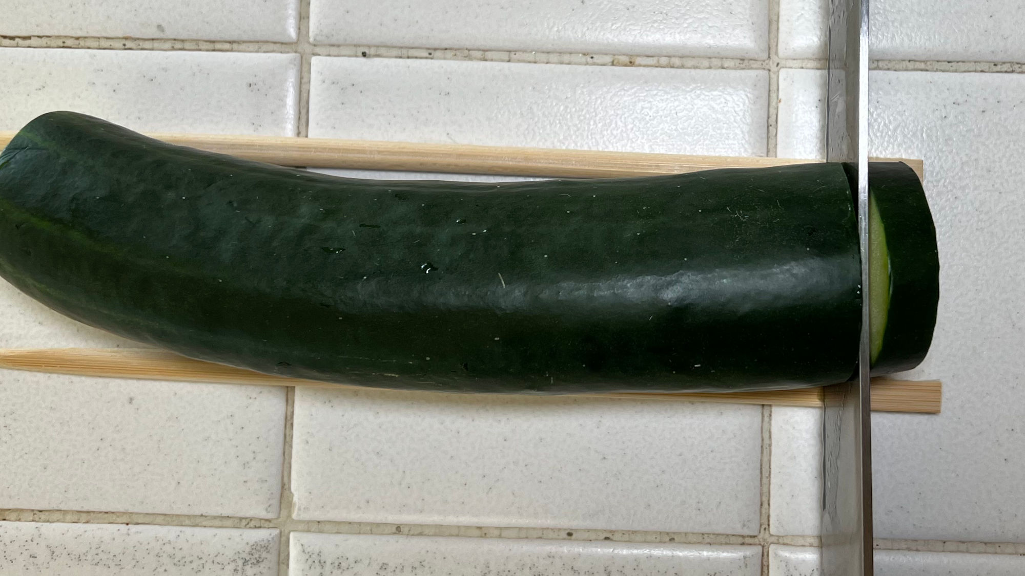 Accordion Cucumber Slice
