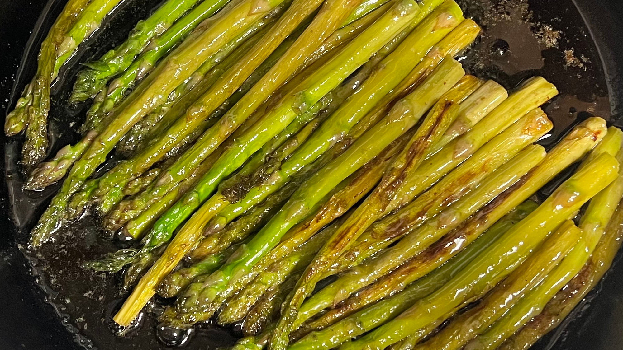 Asparagus Cast Iron Pan