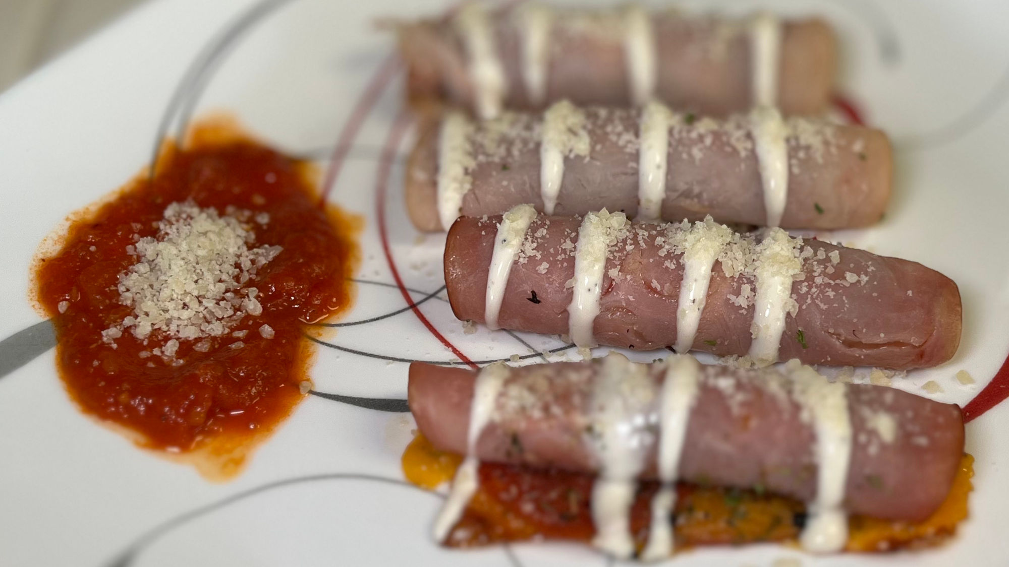 Baked Ham Pizza Melt Roll Up