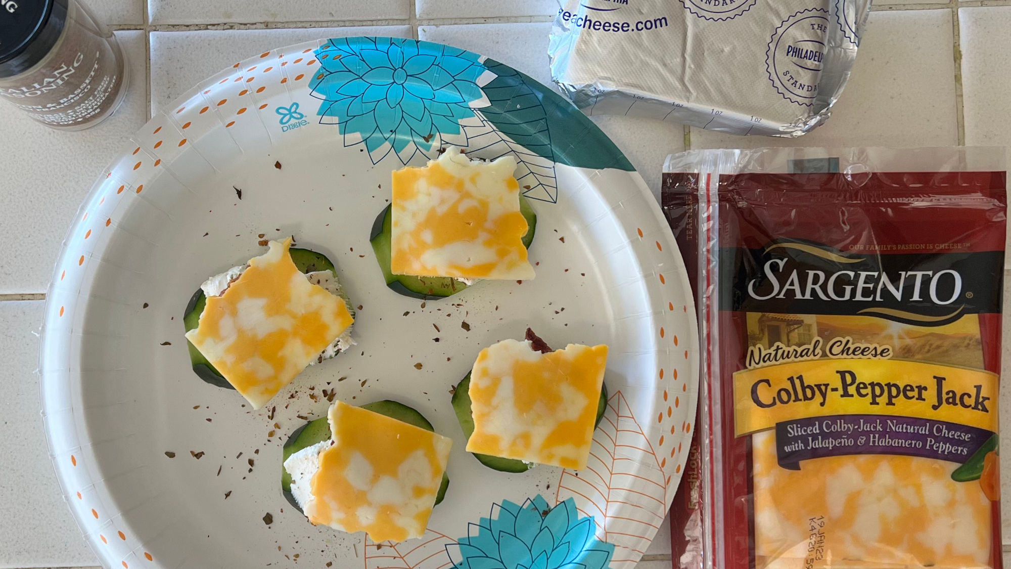 Cheese Cucumber Bacon Cracker Cuts Cheese