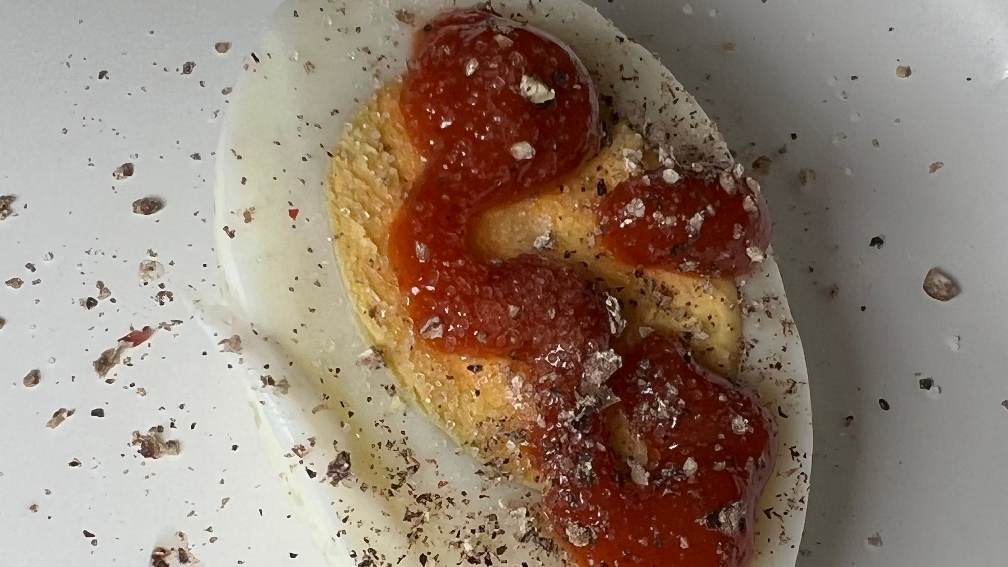 Hard Boiled Eggs Sriracha