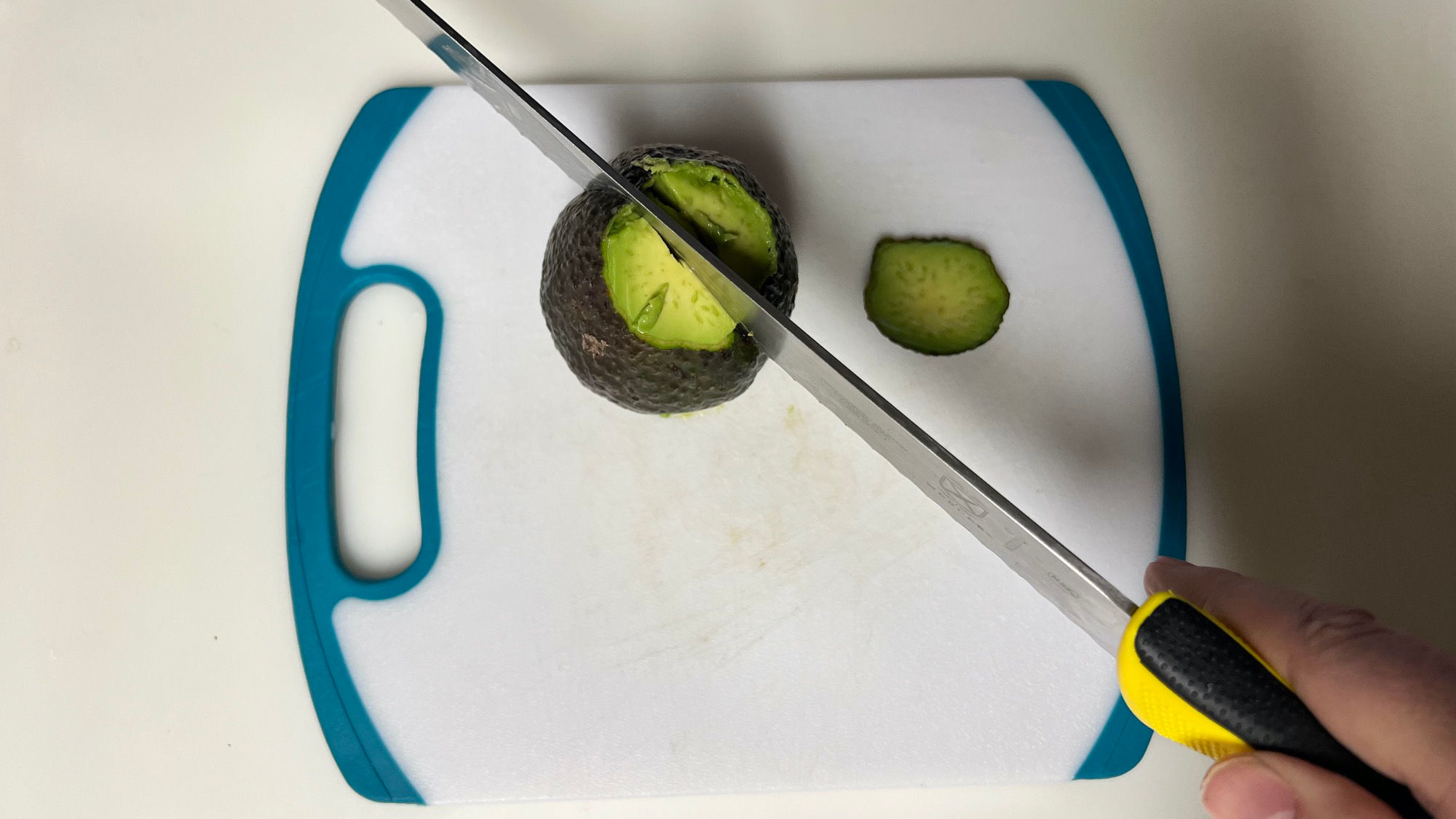 Slice the Long way Slice an Avocado Slice the Long way