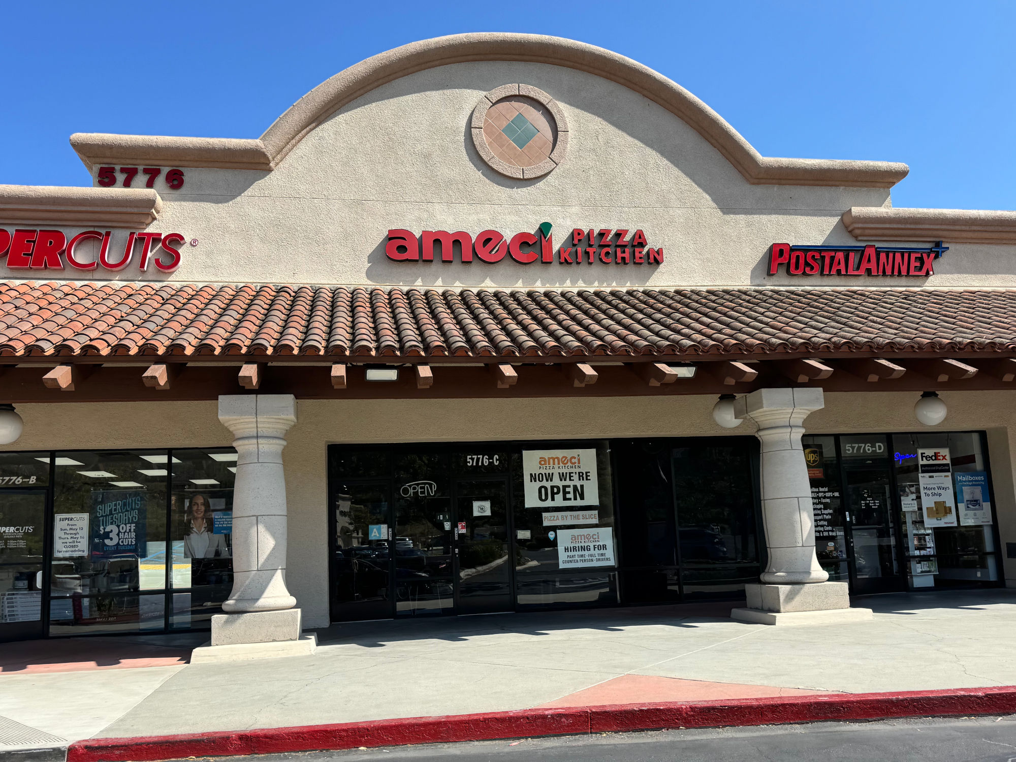 Westlake Village, California Ameci Pizza Kitchen Westlake Village