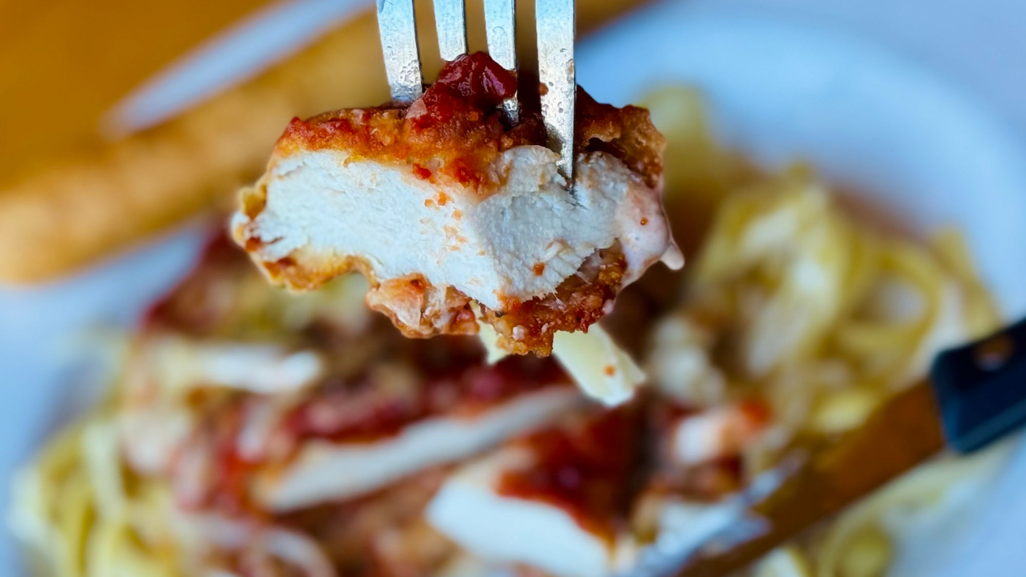 Applebees Chicken Parmesan Fettuccine