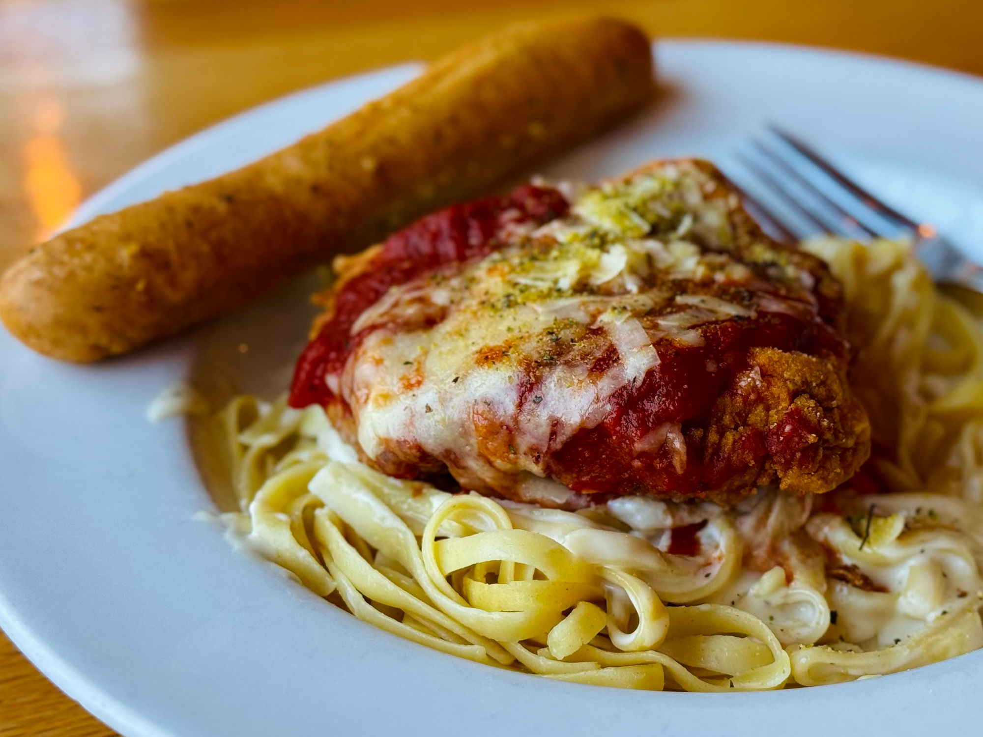 Applebees Chicken Parmesan Fettuccine