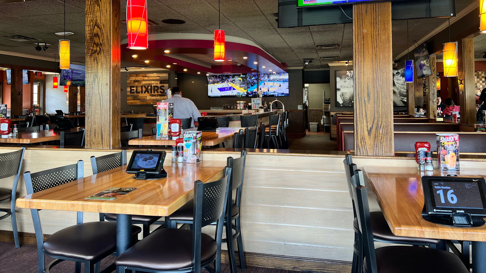 Applebee's Inside