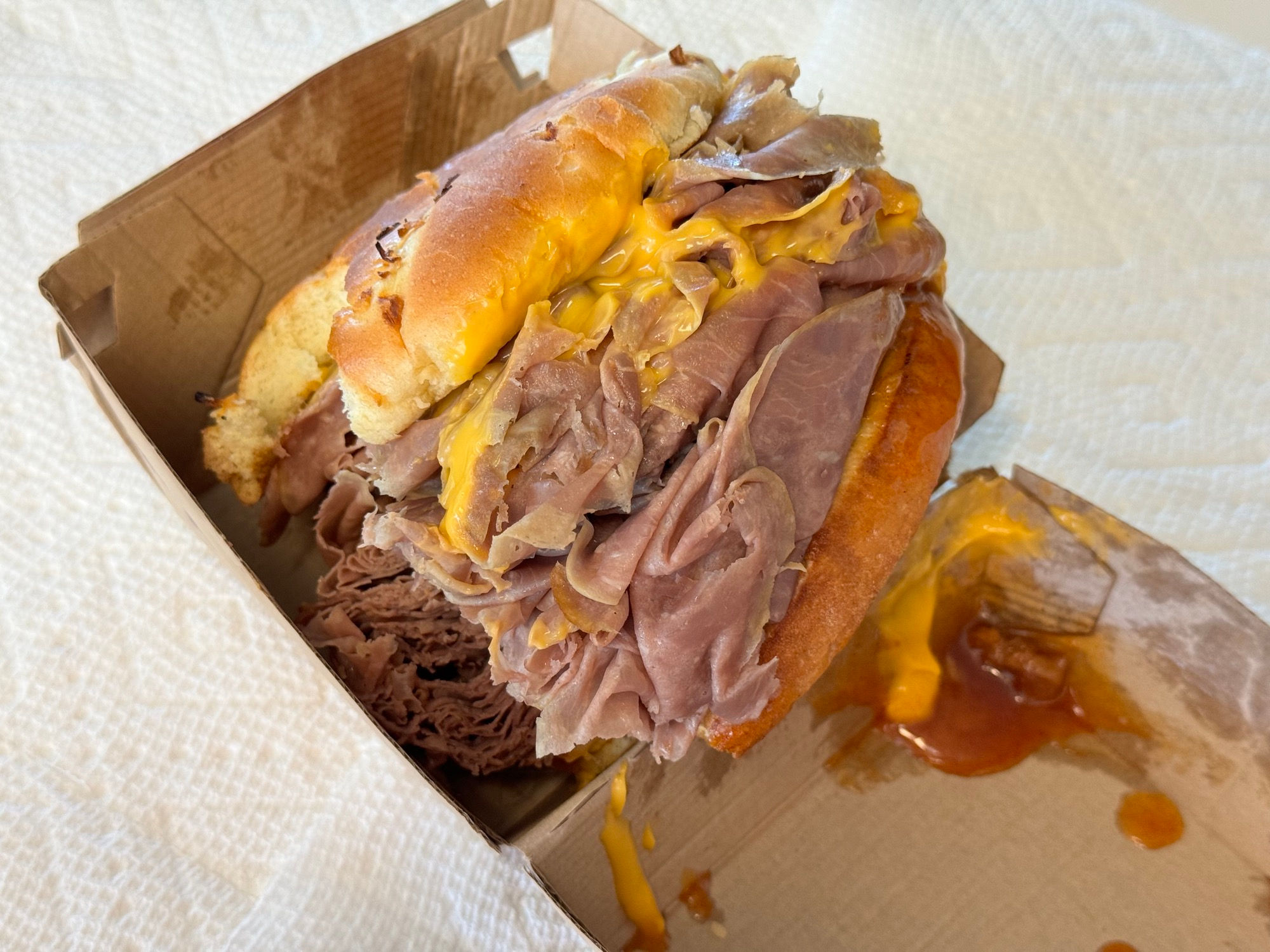 Arby's One Pound Beef & Cheddar