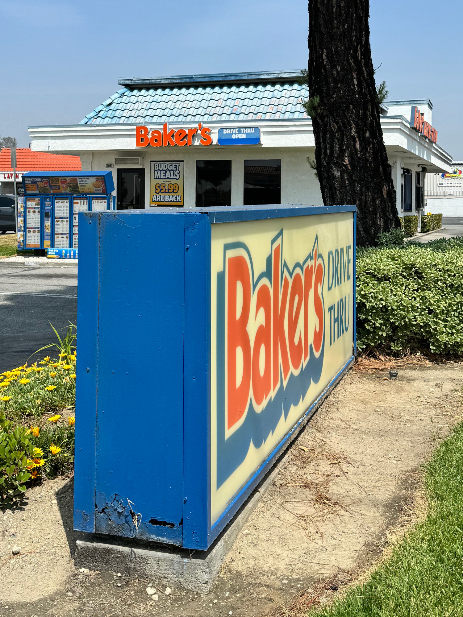 Fontana, California Baker's Drive-Thru Fontana