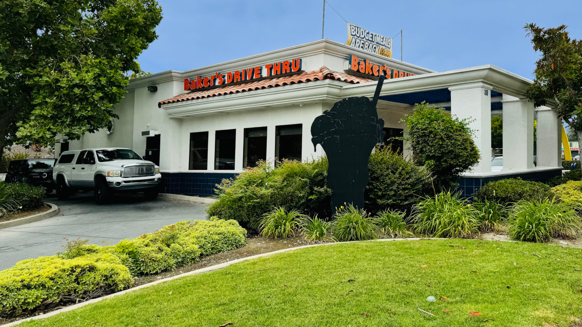 Upland, California Foothill Baker's Drive-Thru Upland Foothill