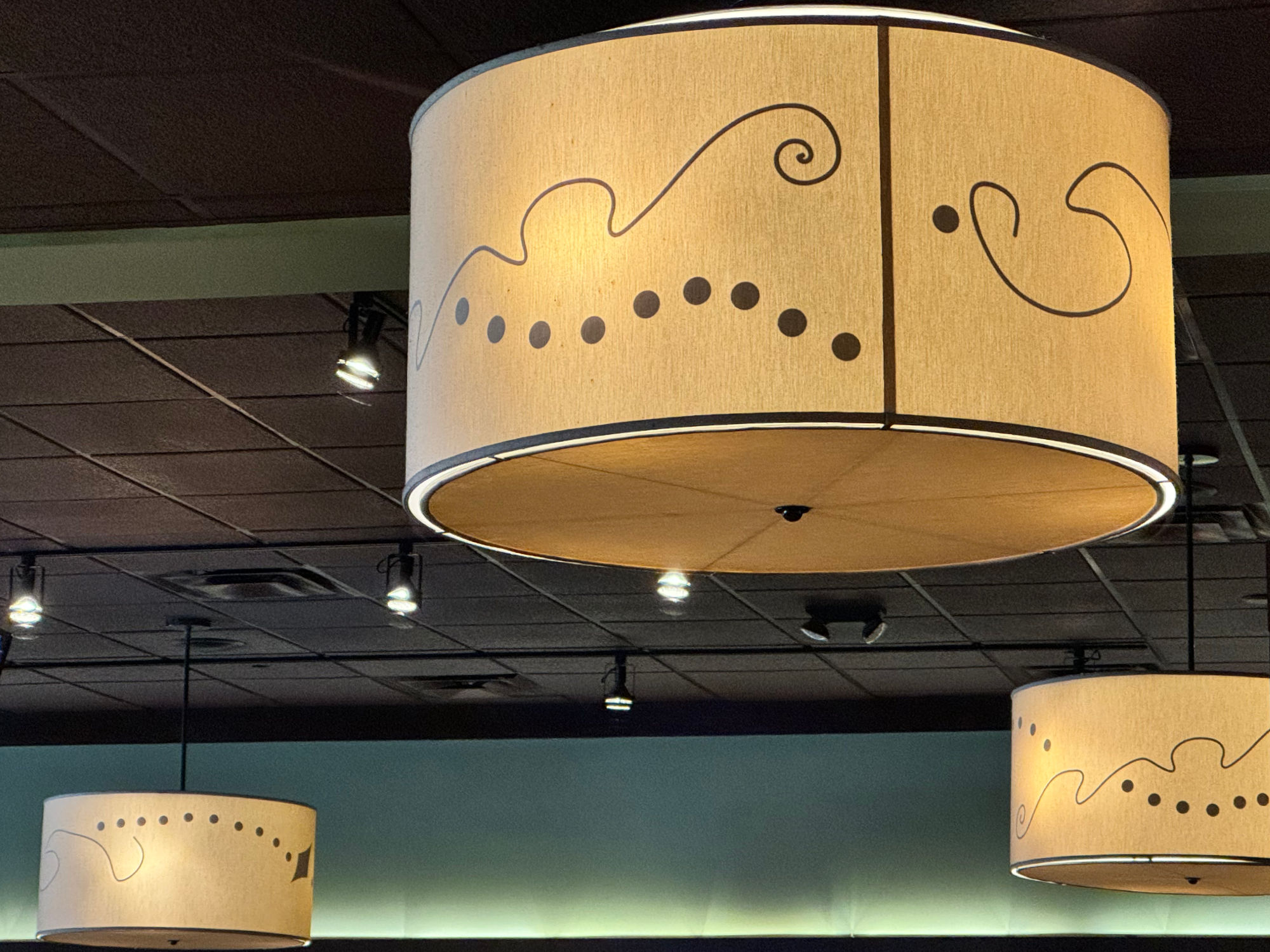Bar Louie Lamps
