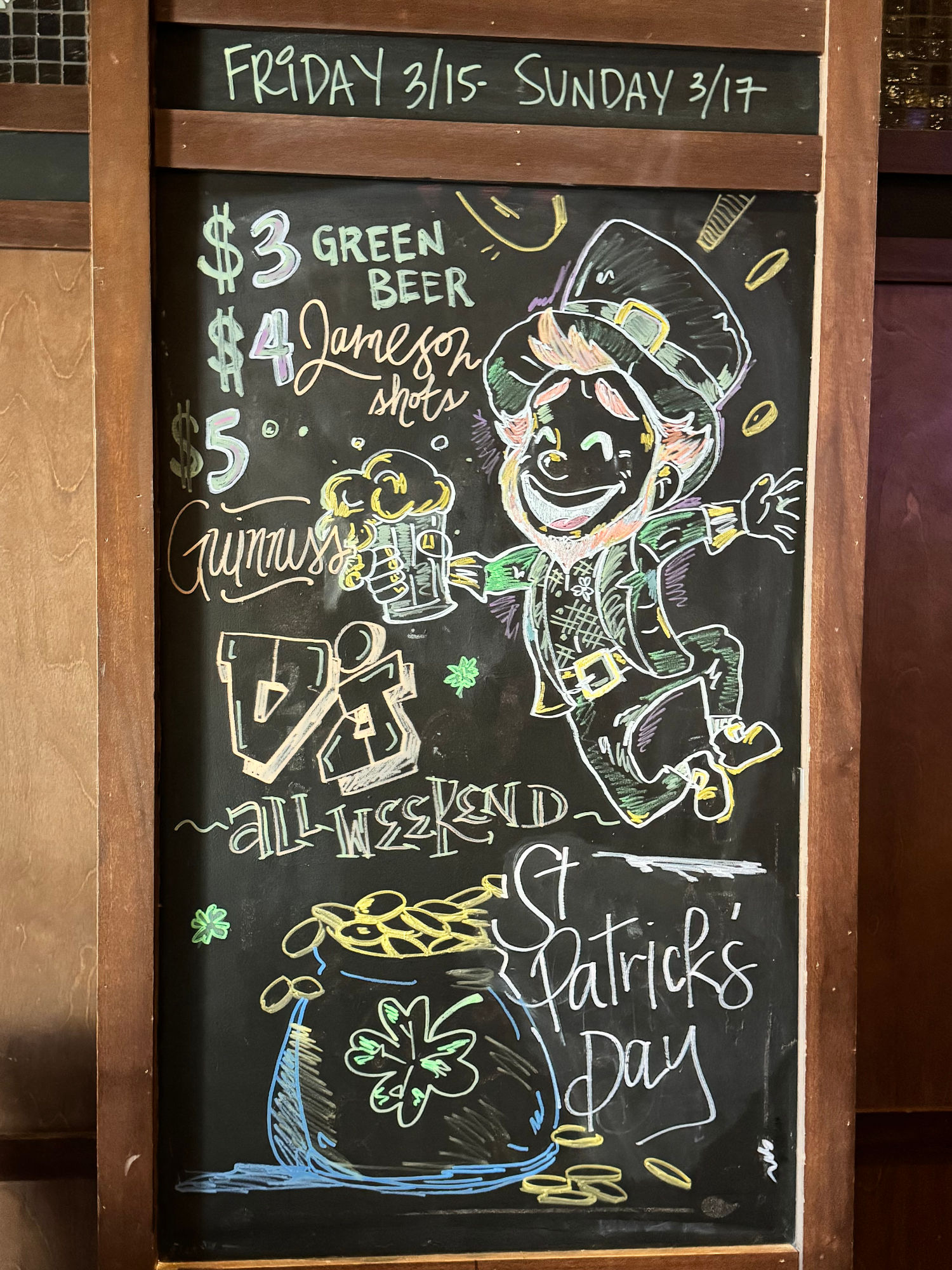 Bar Louie St Patricks Day