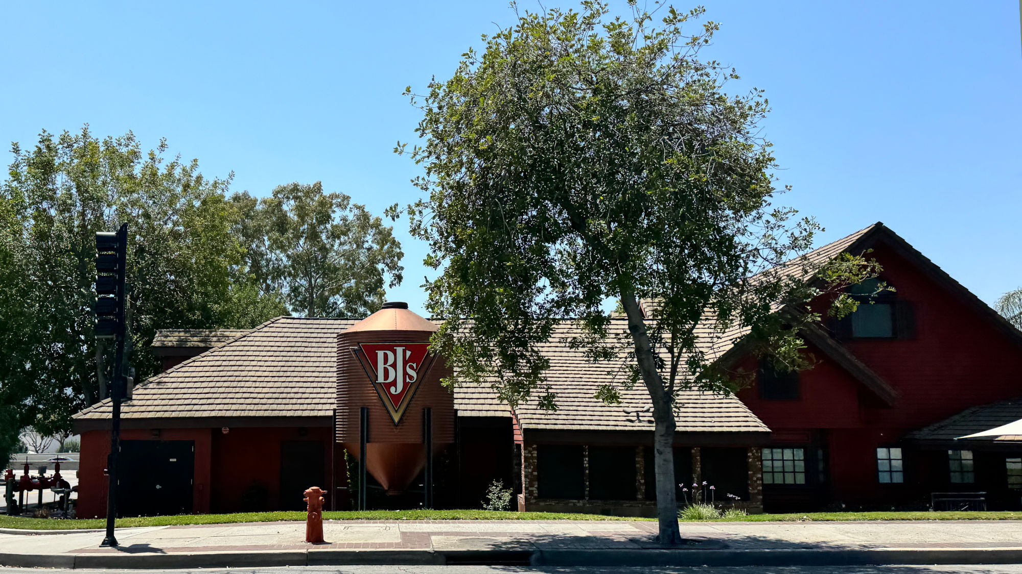 Burbank BJ's Burbank