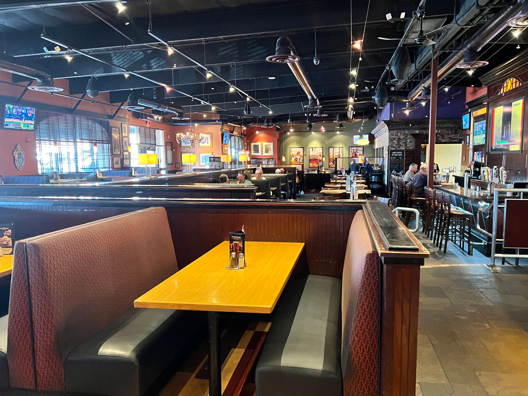 BJ's Interior