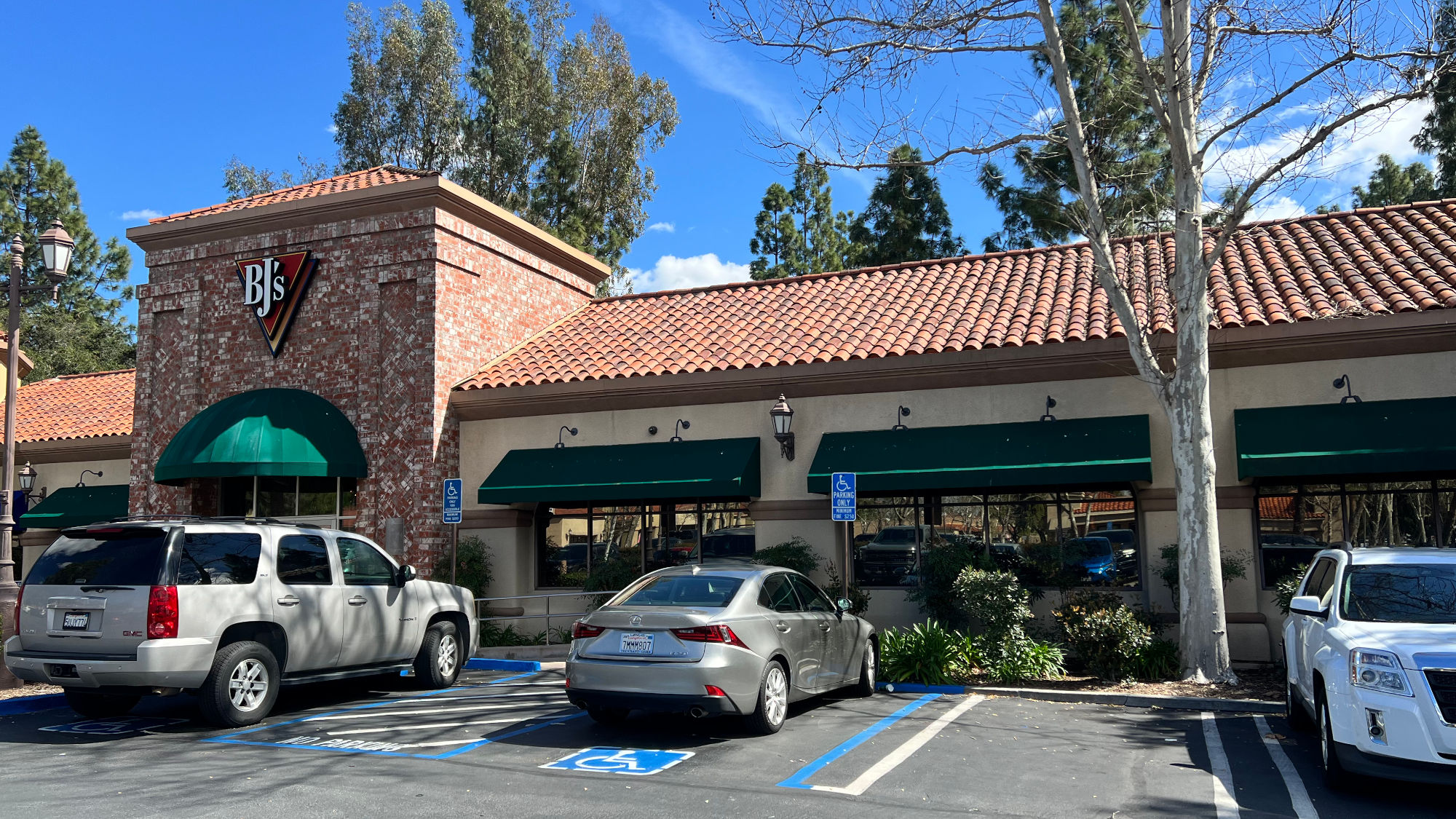 BJ's Restaurant