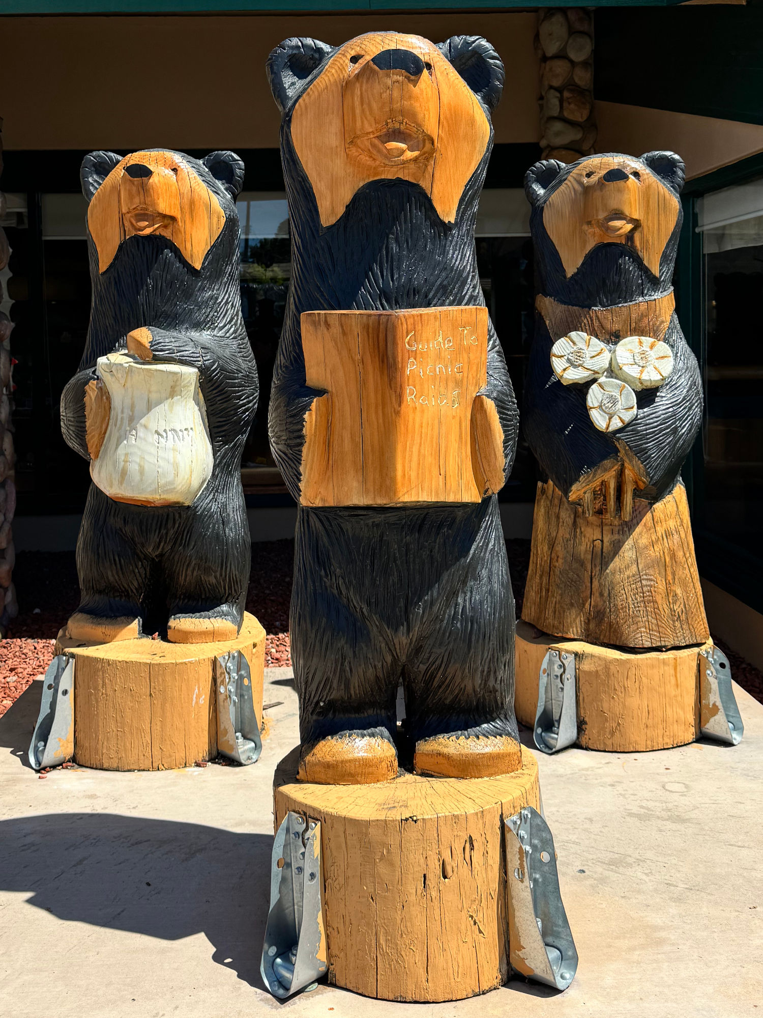 Guide to Picnic Black Bear Diner Guide to Picnic