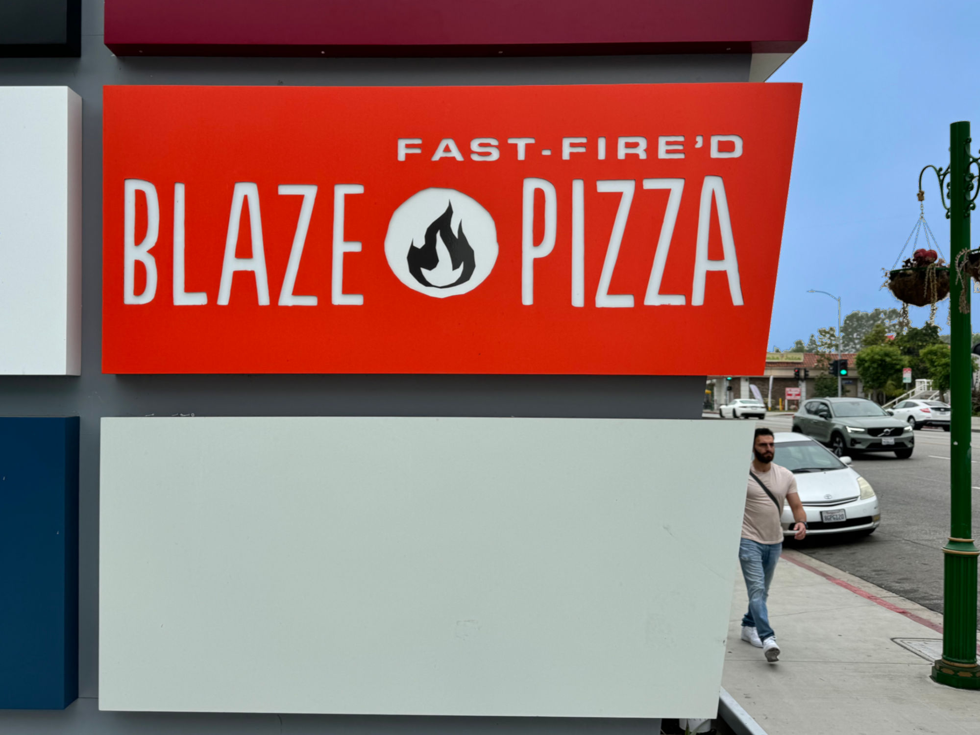 Encino Sign Blaze Pizza Encino Sign