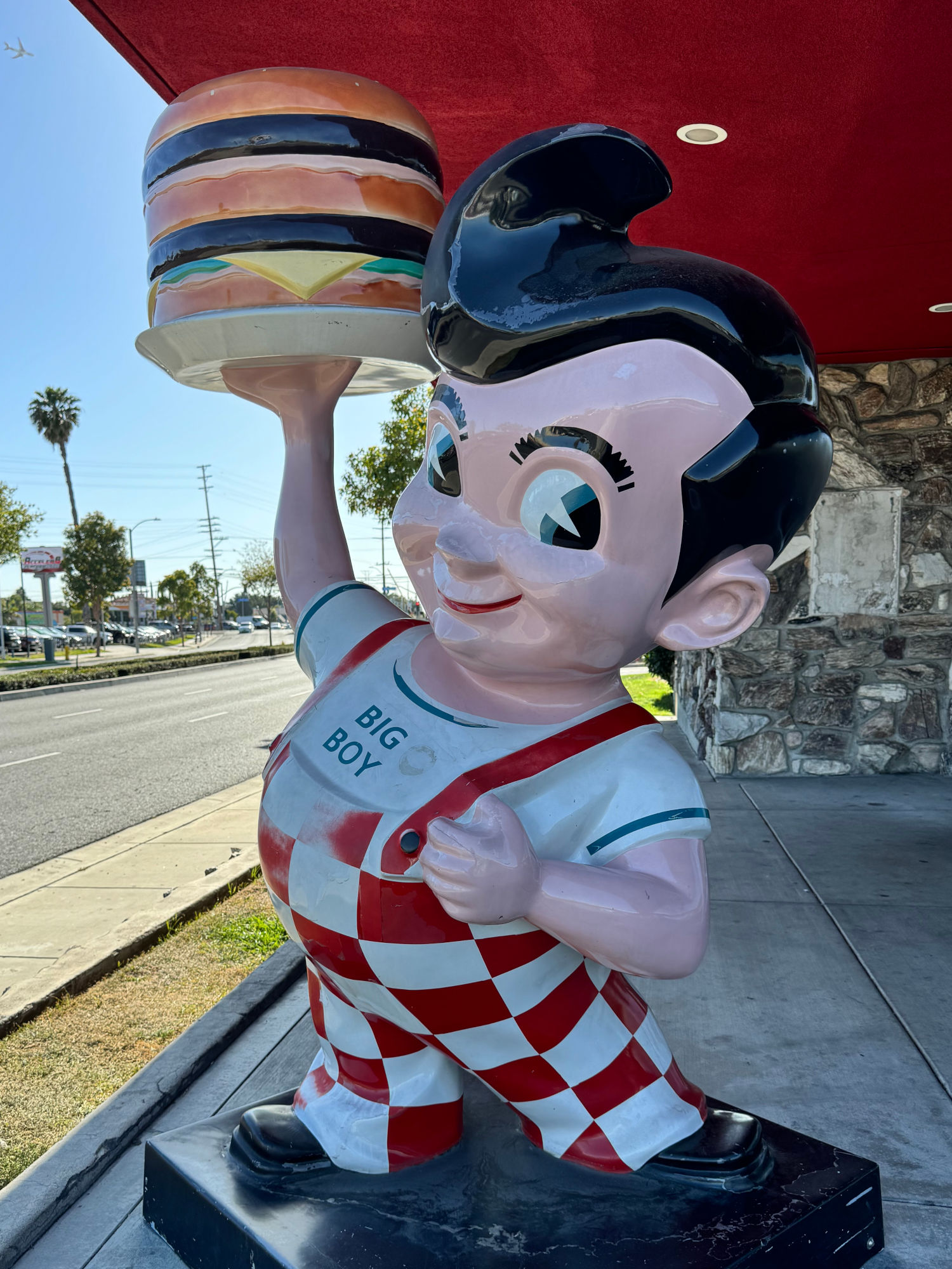 Downey Mascot Bob's Big Boy Downey Mascot