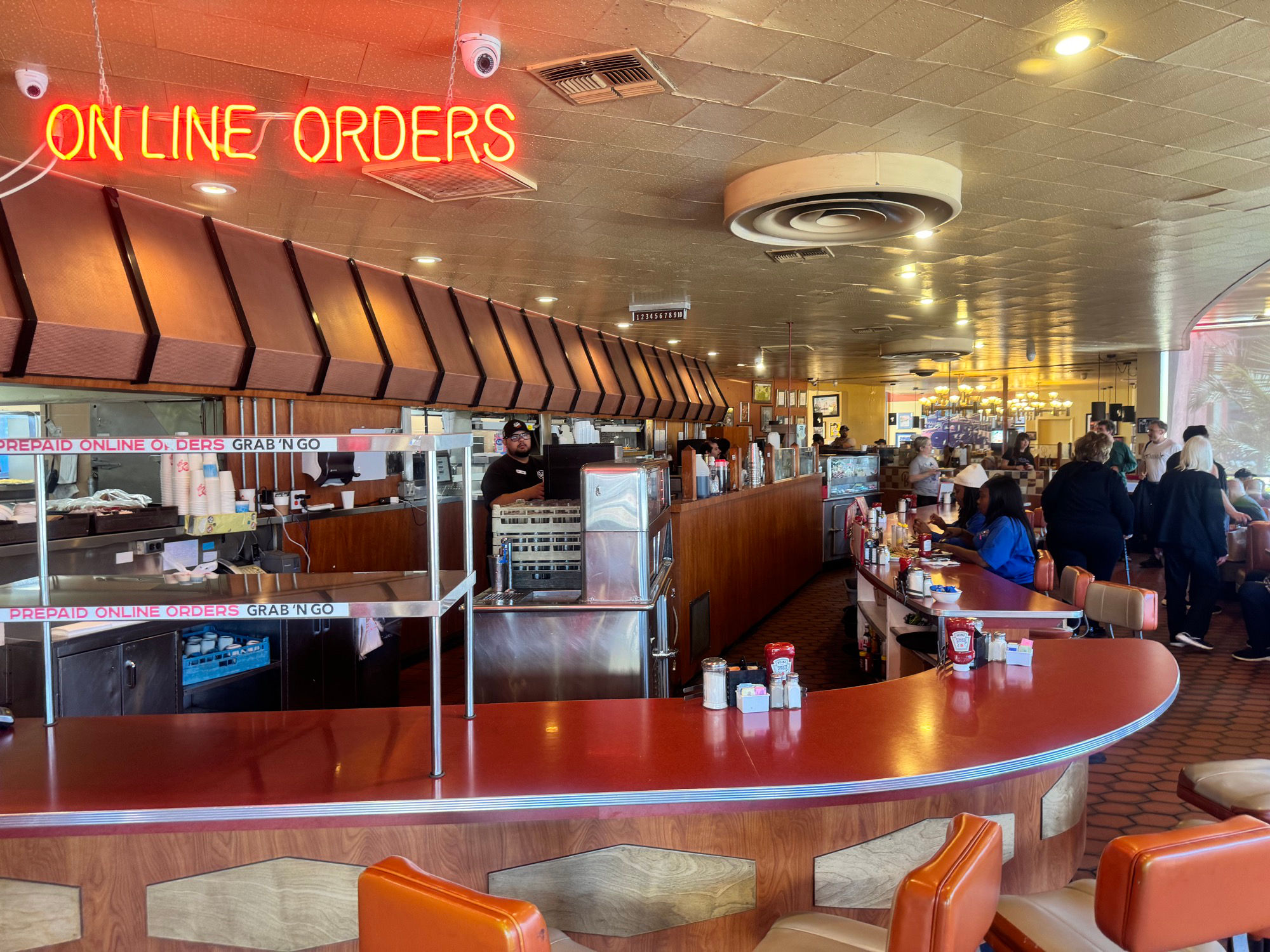 Inside Bob's Big Boy Inside