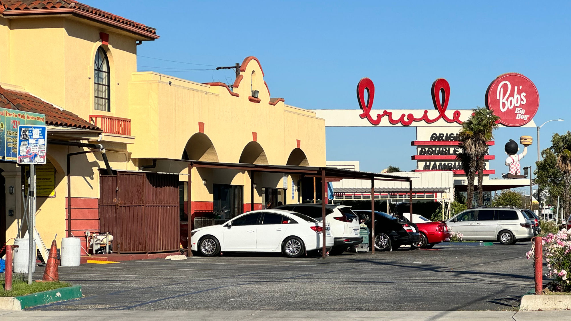 Bob's Big Boy Next Door