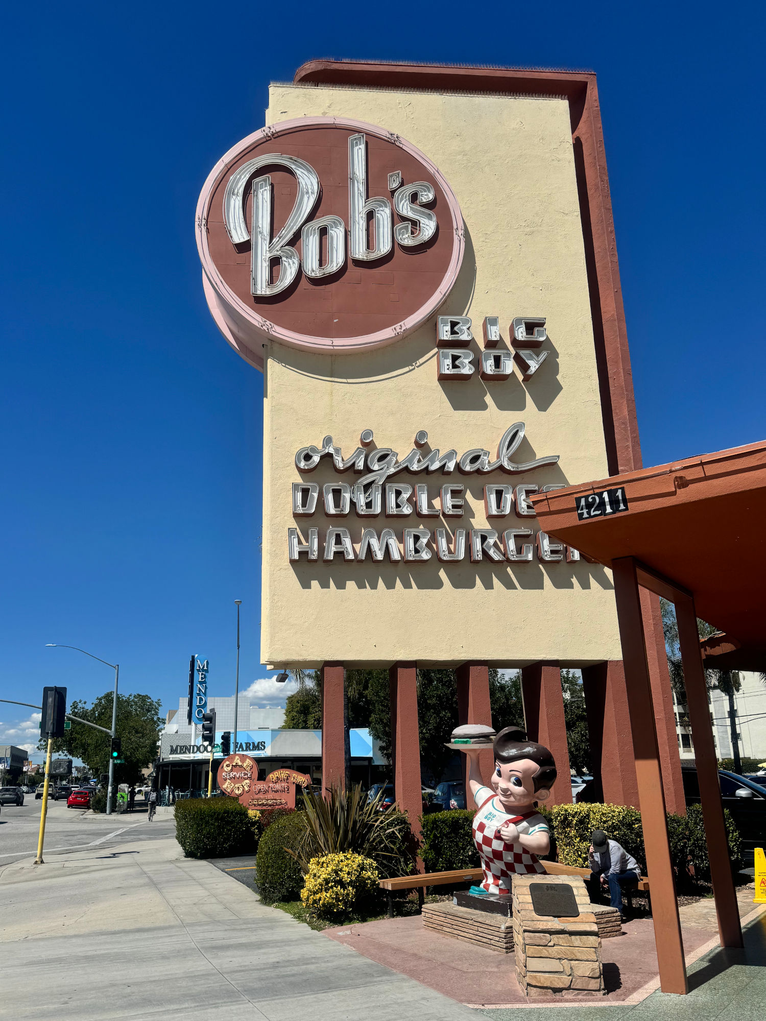 Bob's Big Boy Original Double Deck Hamburger