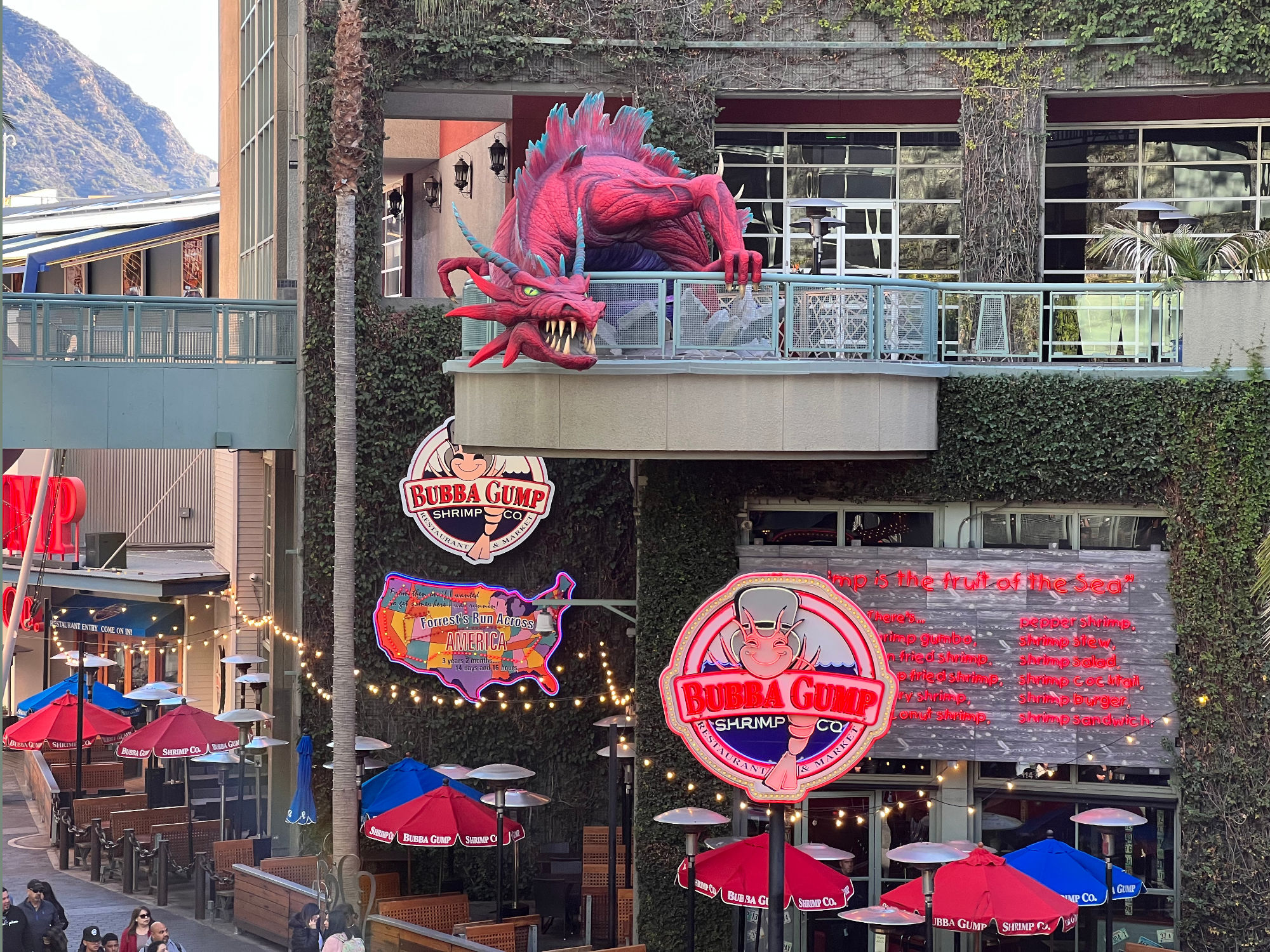 Bubba Gump Universal Dragon