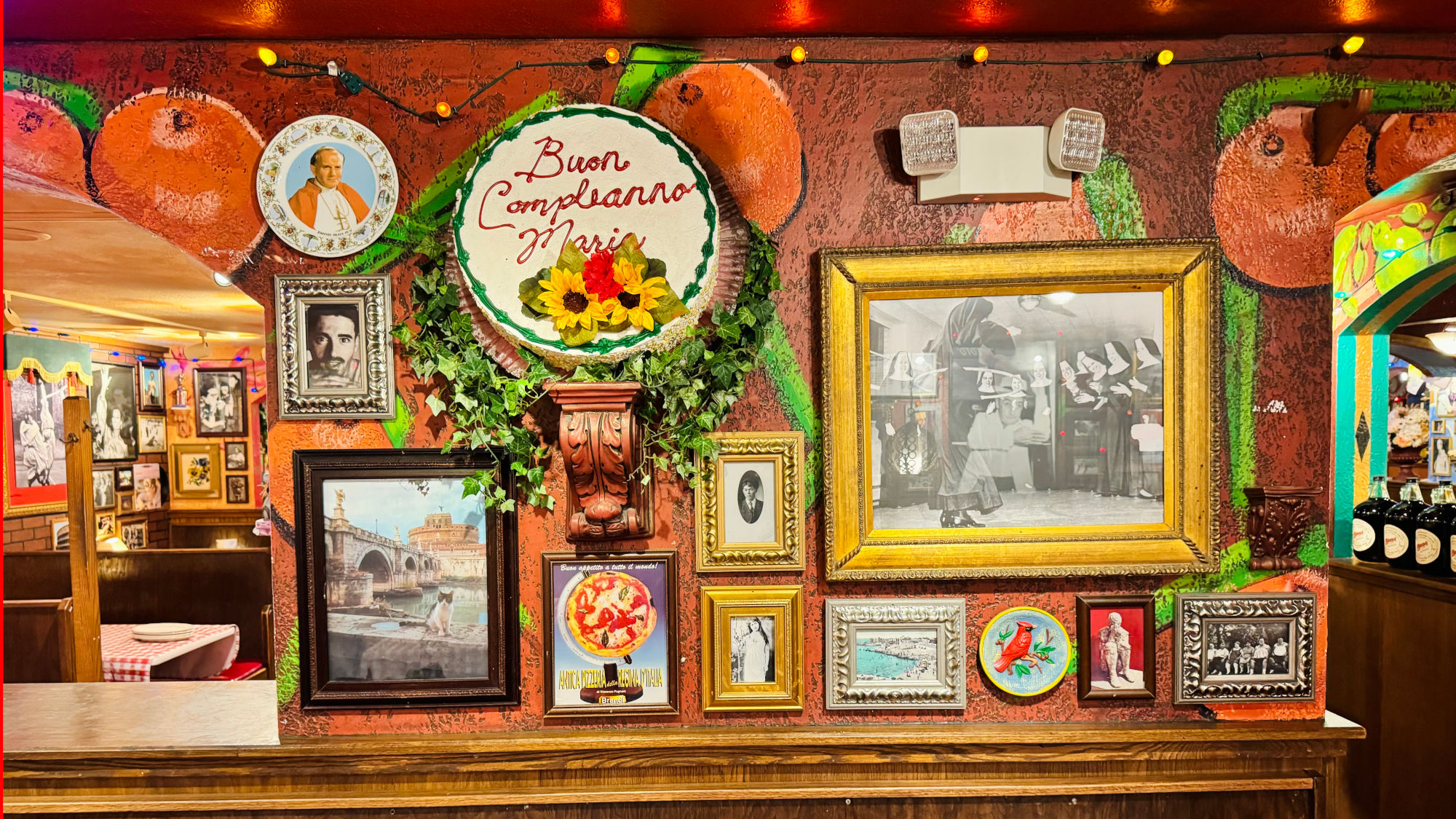 Buon Compleanno Maria Buca di Beppo Huntington Beach Buon Compleanno Maria