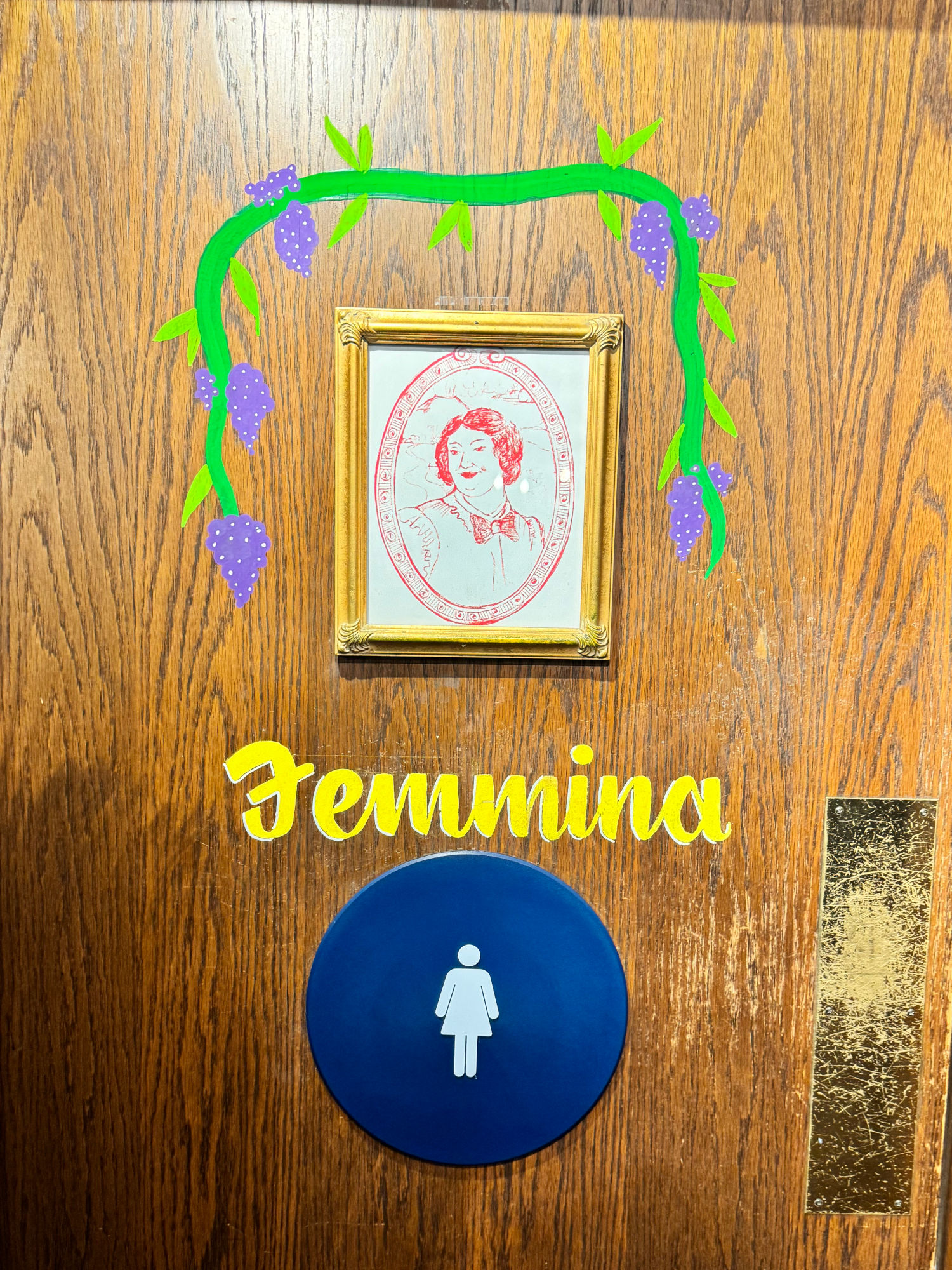Femmina Buca di Beppo Pasadena Femmina