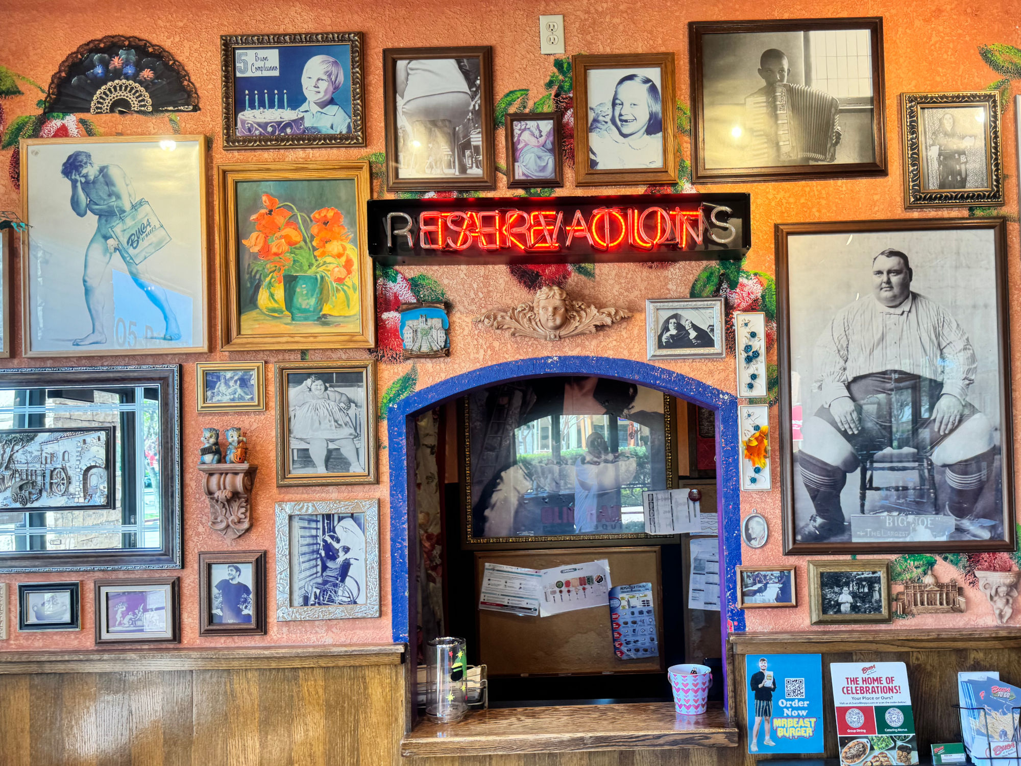 Buca di Beppo Reservations