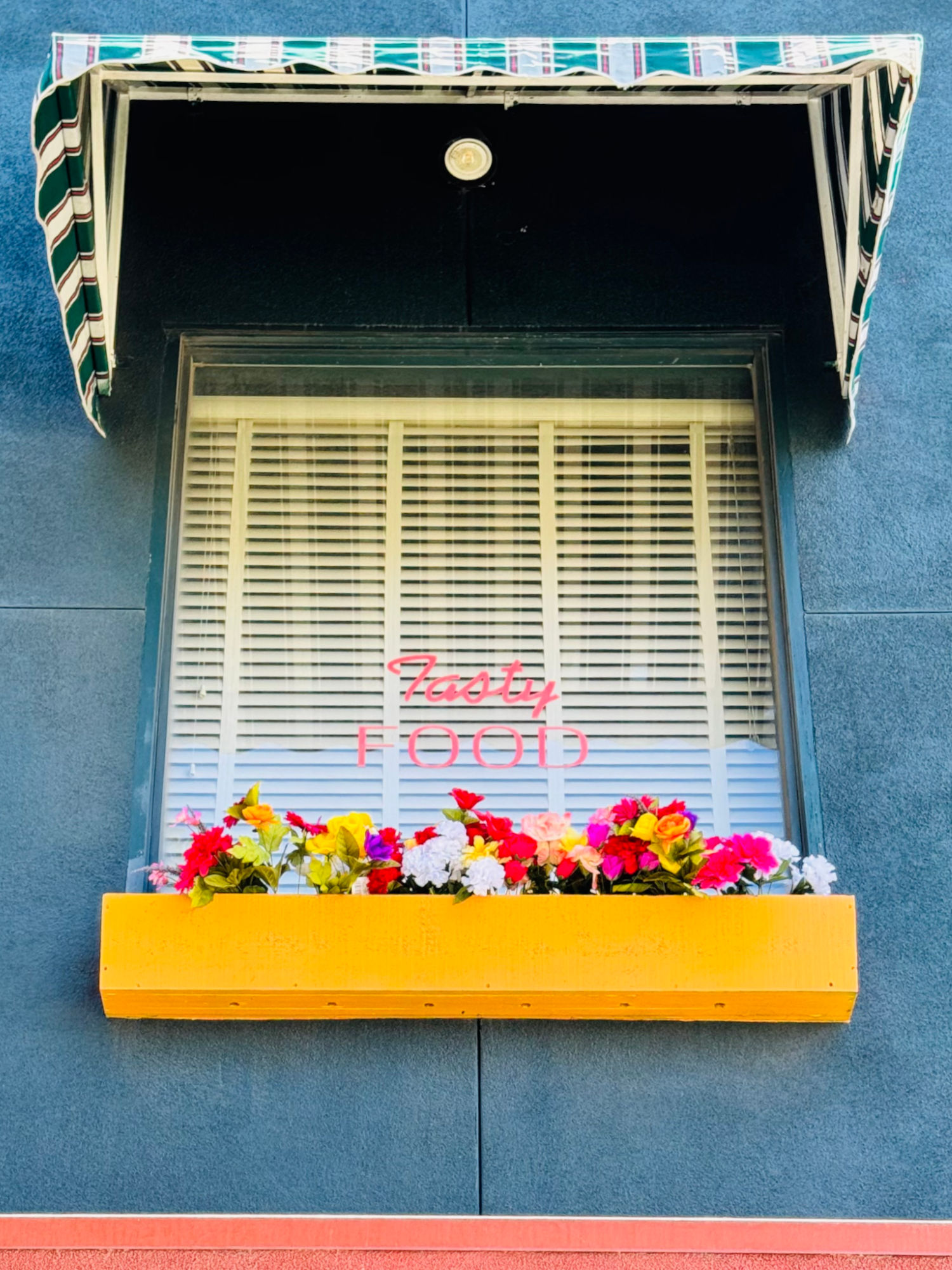 Tasty Food Window Buca di Beppo Tasty Food Window