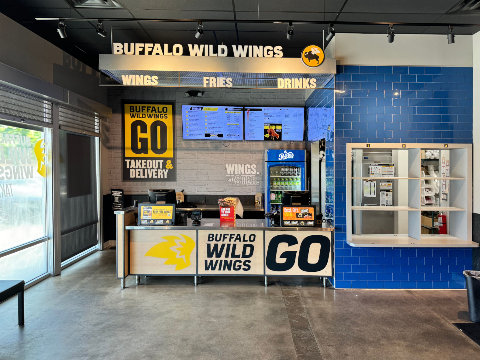 Takeout & Delivery Buffalo Wild Wings GO Takeout & Delivery