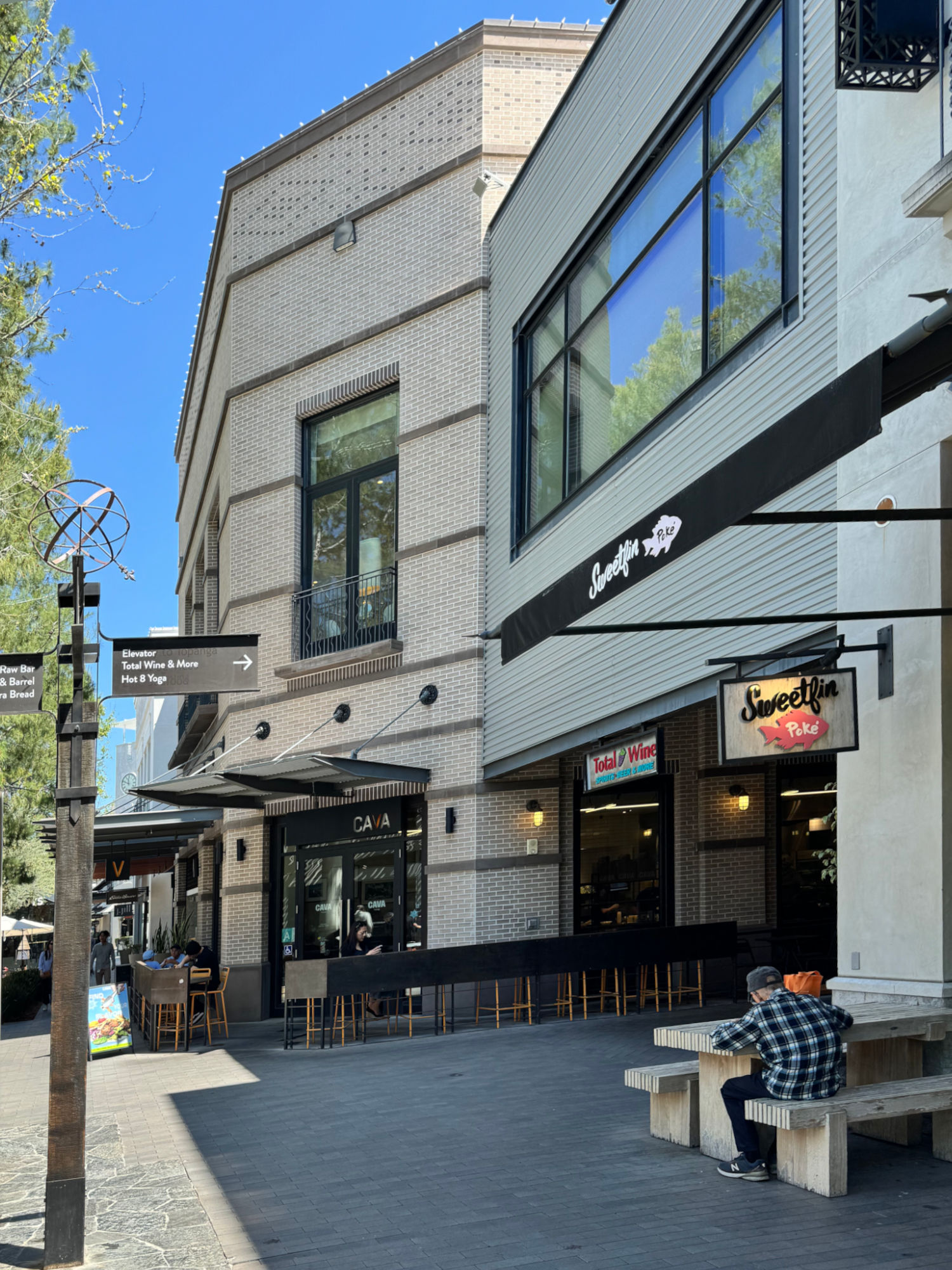 Cava Woodland Hills