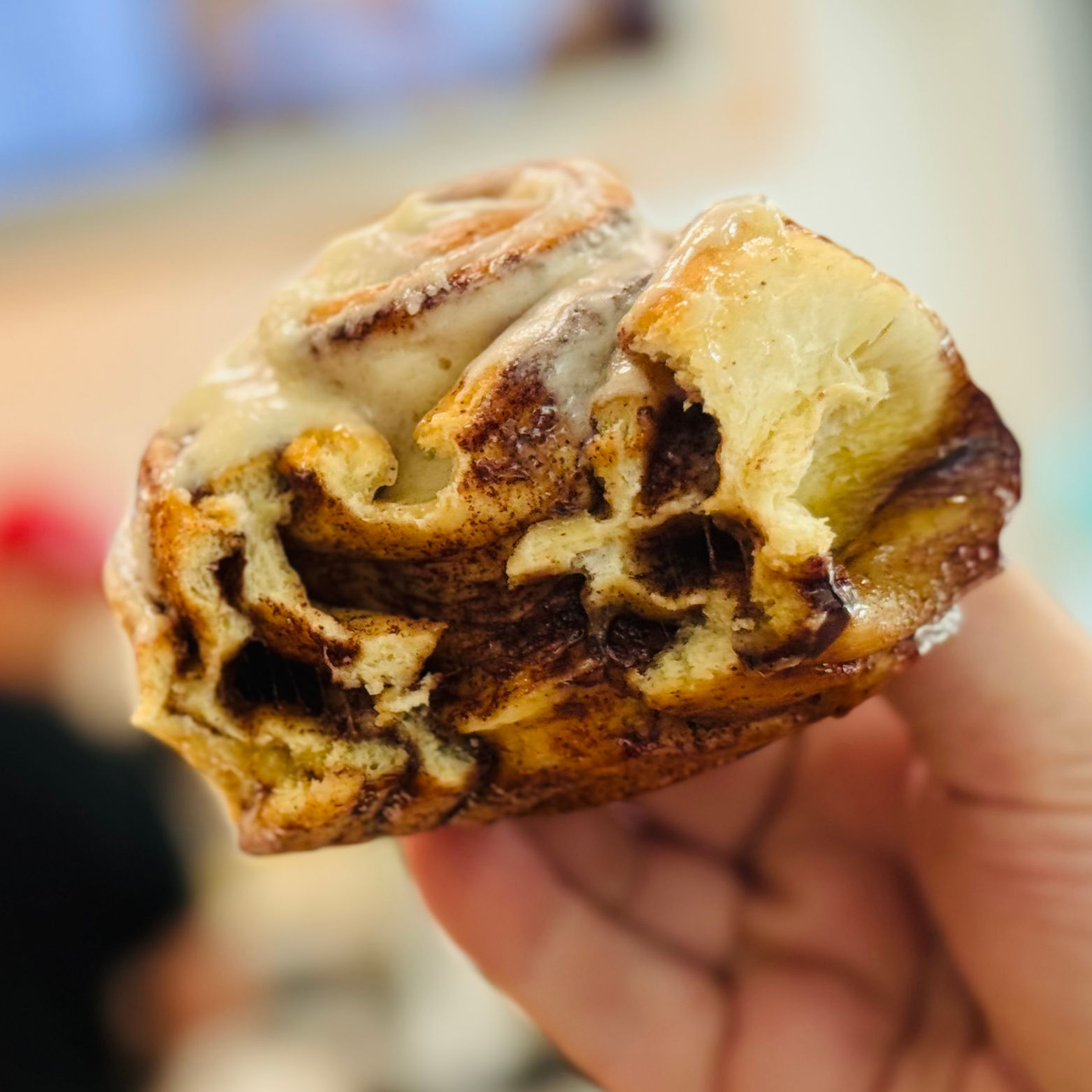 Classic Cinnamon Roll Cinnabon Classic Cinnamon Roll