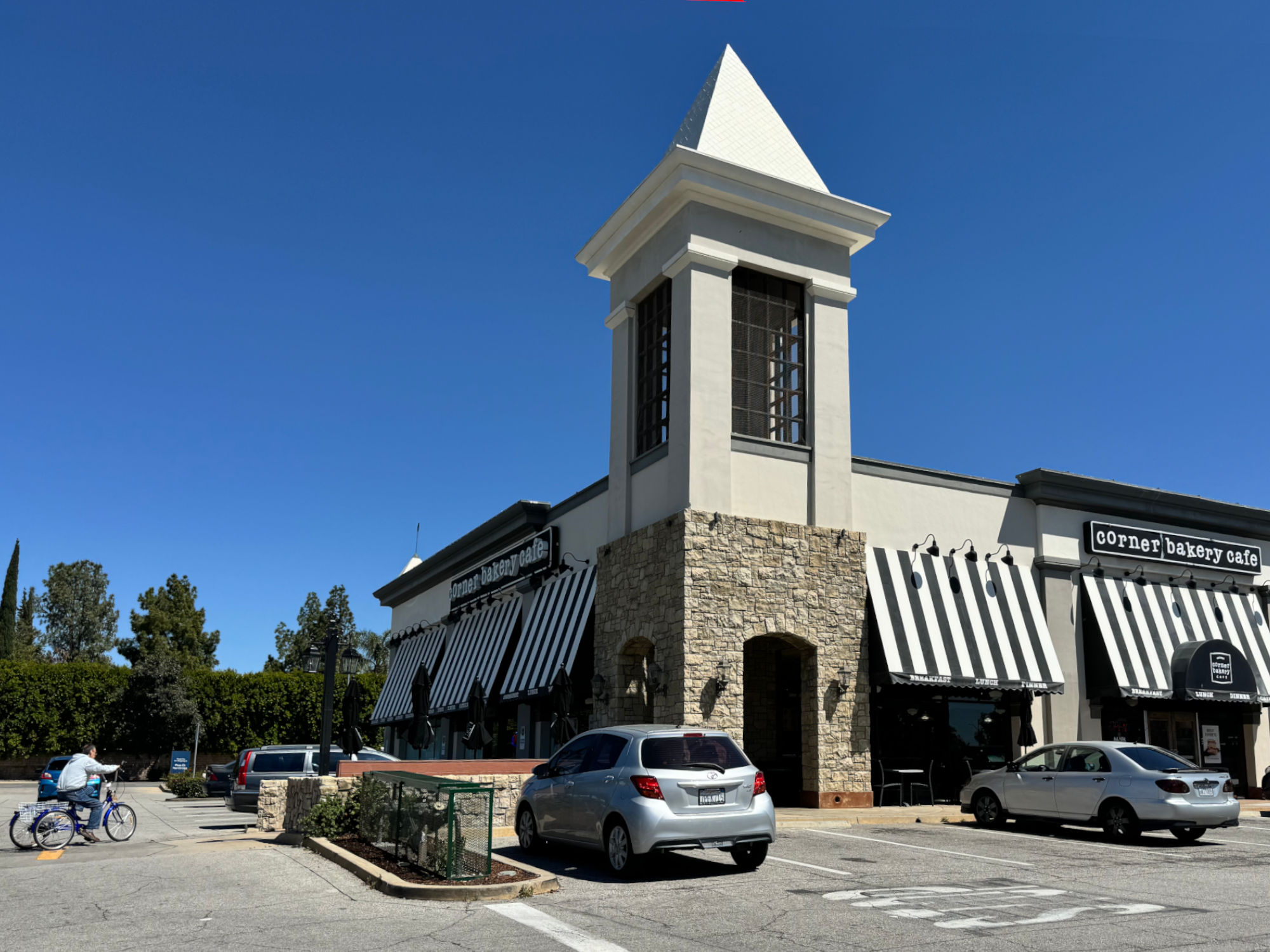 Northridge Corner Bakery Cafe Northridge