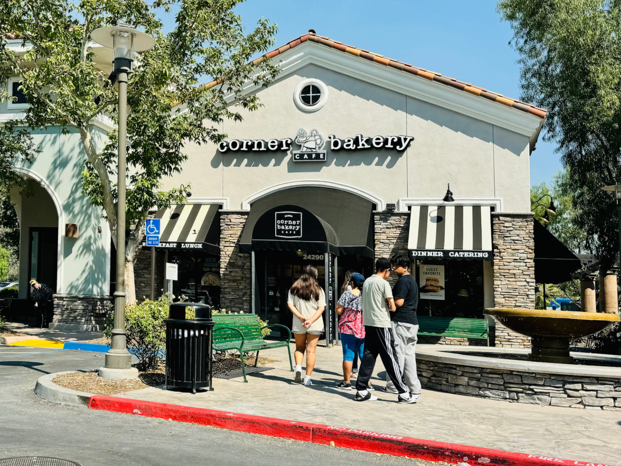 Valencia Corner Bakery Cafe Valencia
