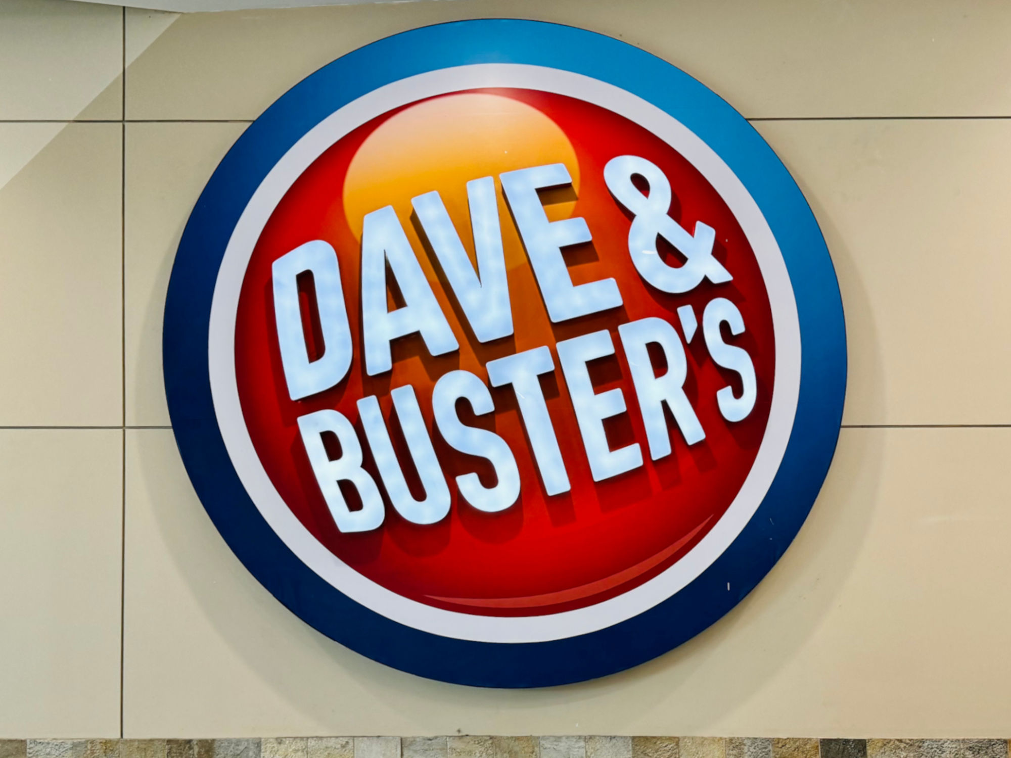 Dave and Buster's Sign