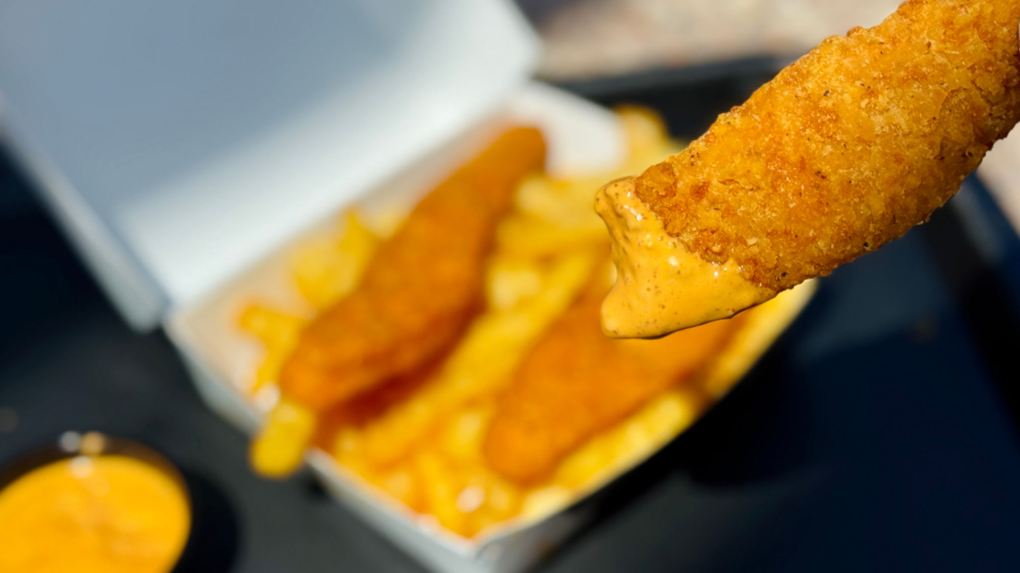 Del Taco Crispy Chicken & Fries Box