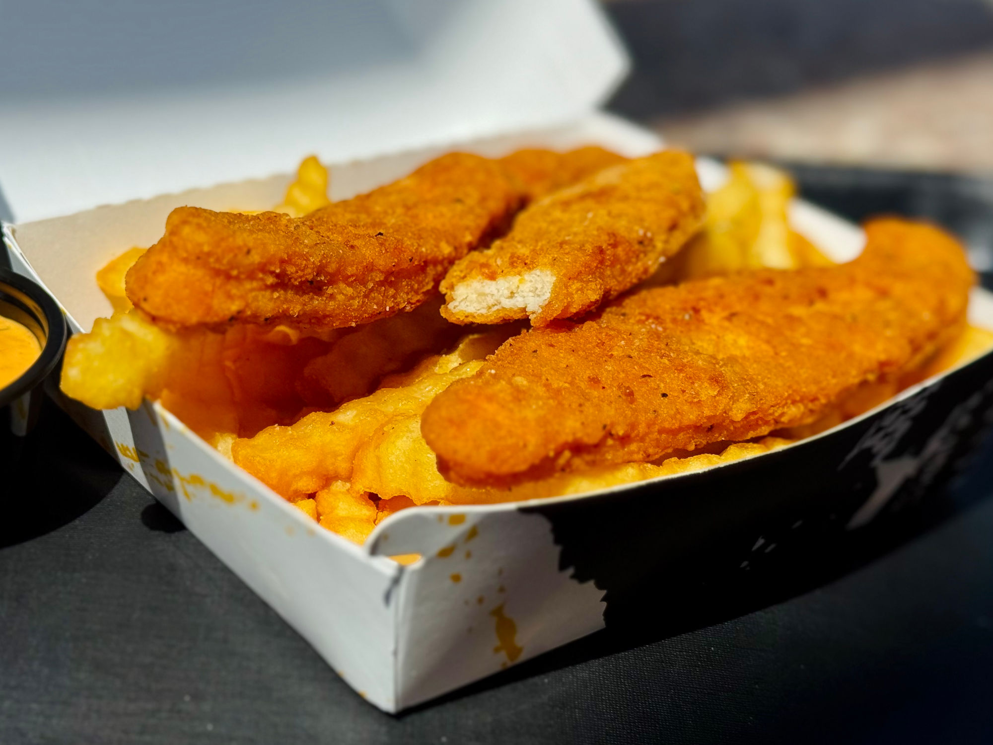 Del Taco Crispy Chicken & Fries Box