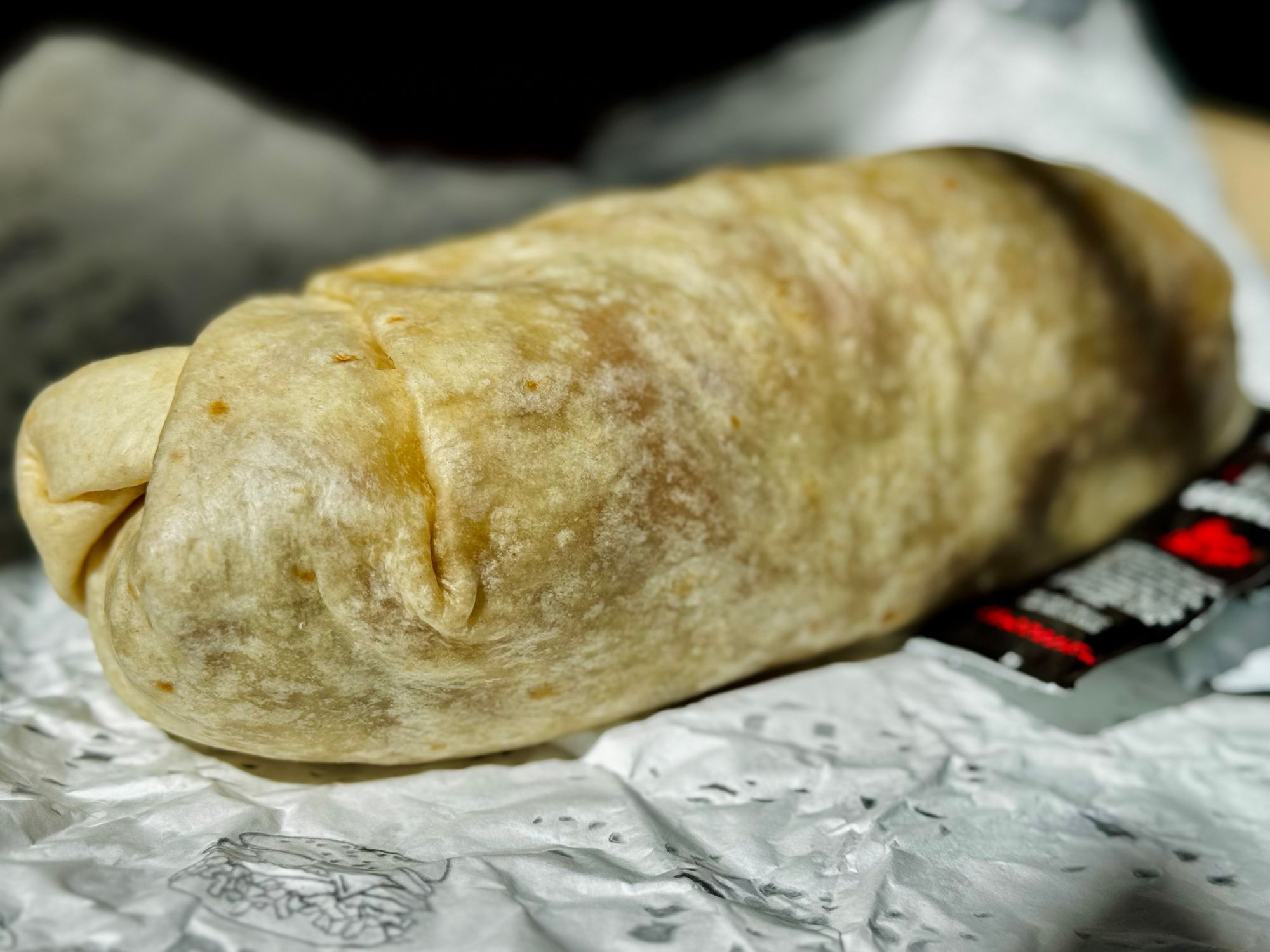 Del Taco Epic Grilled Chicken Fresh Guacamole Burrito