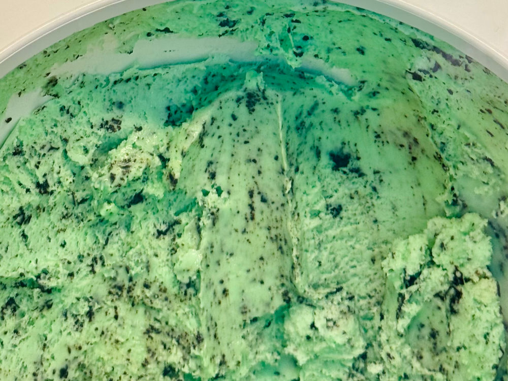 Dippin' Dots Scoops Mint Chocolate Chip