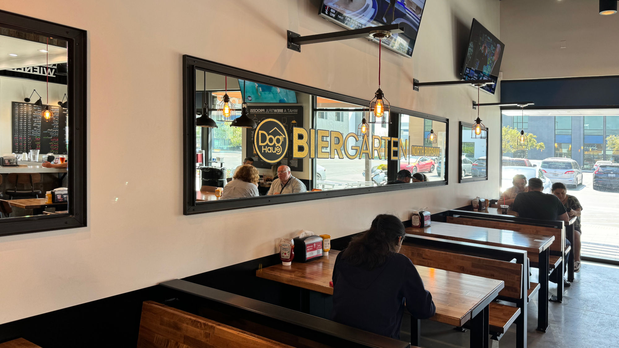 Dog Haus Hollywood Way Biergarten
