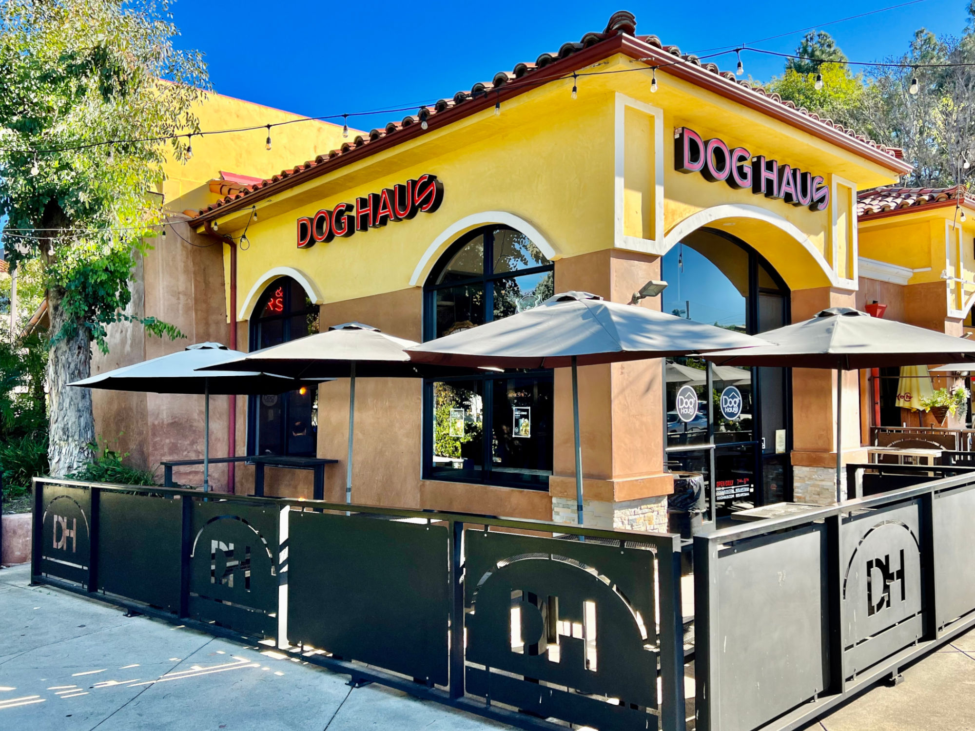 Thousand Oaks Dog Haus Thousand Oaks