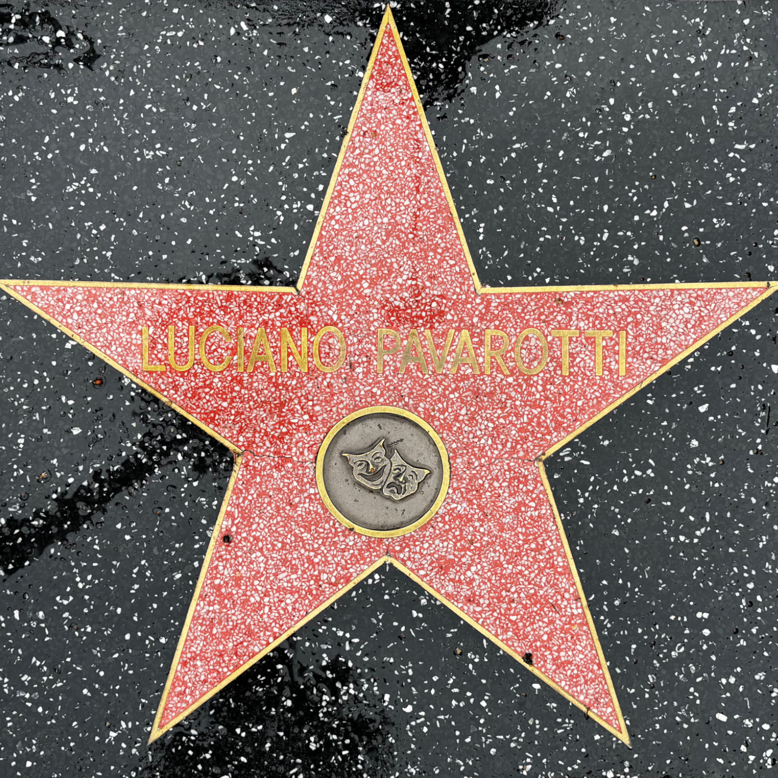 Luciano Pavarotti's Live Performance Star Luciano Pavarotti's Live Performance Star