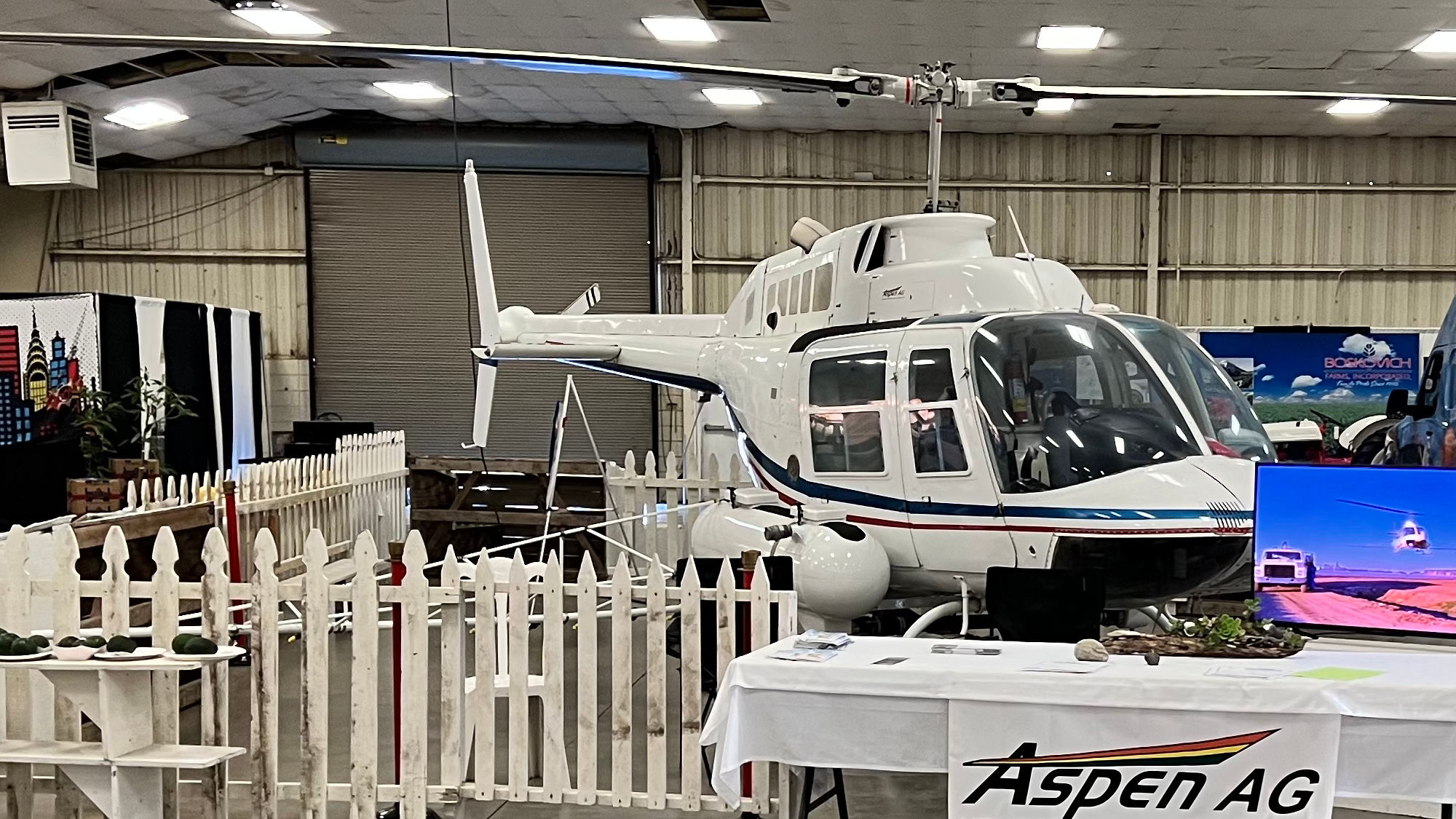 Aspen AG Helicopter