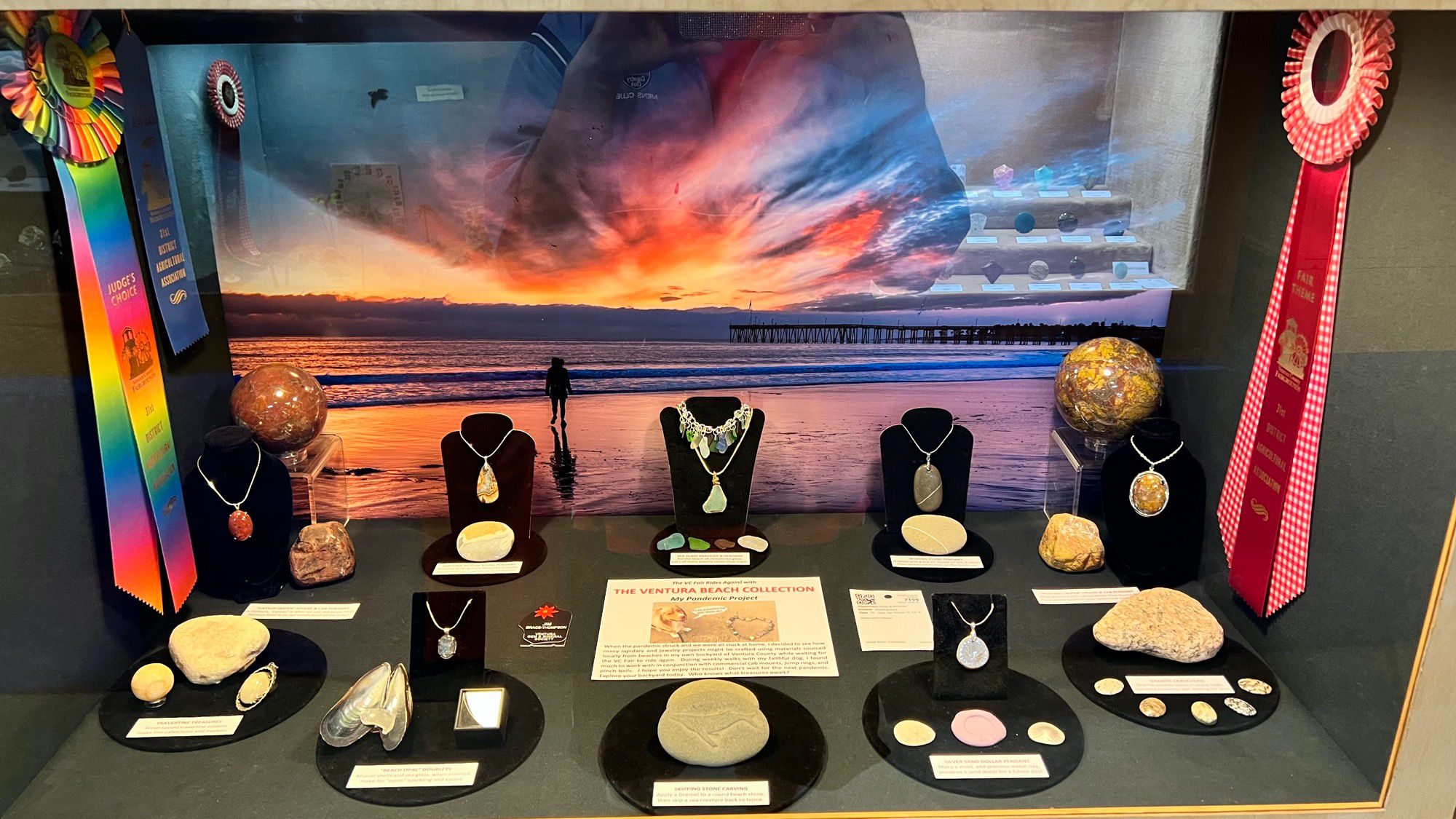 Gems & Minerals Ventura Beach Collection